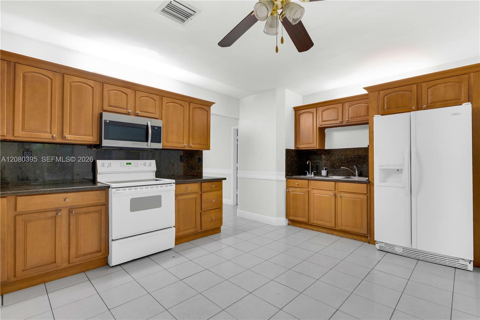 9441 Sw 27th Drive Property Photo 18