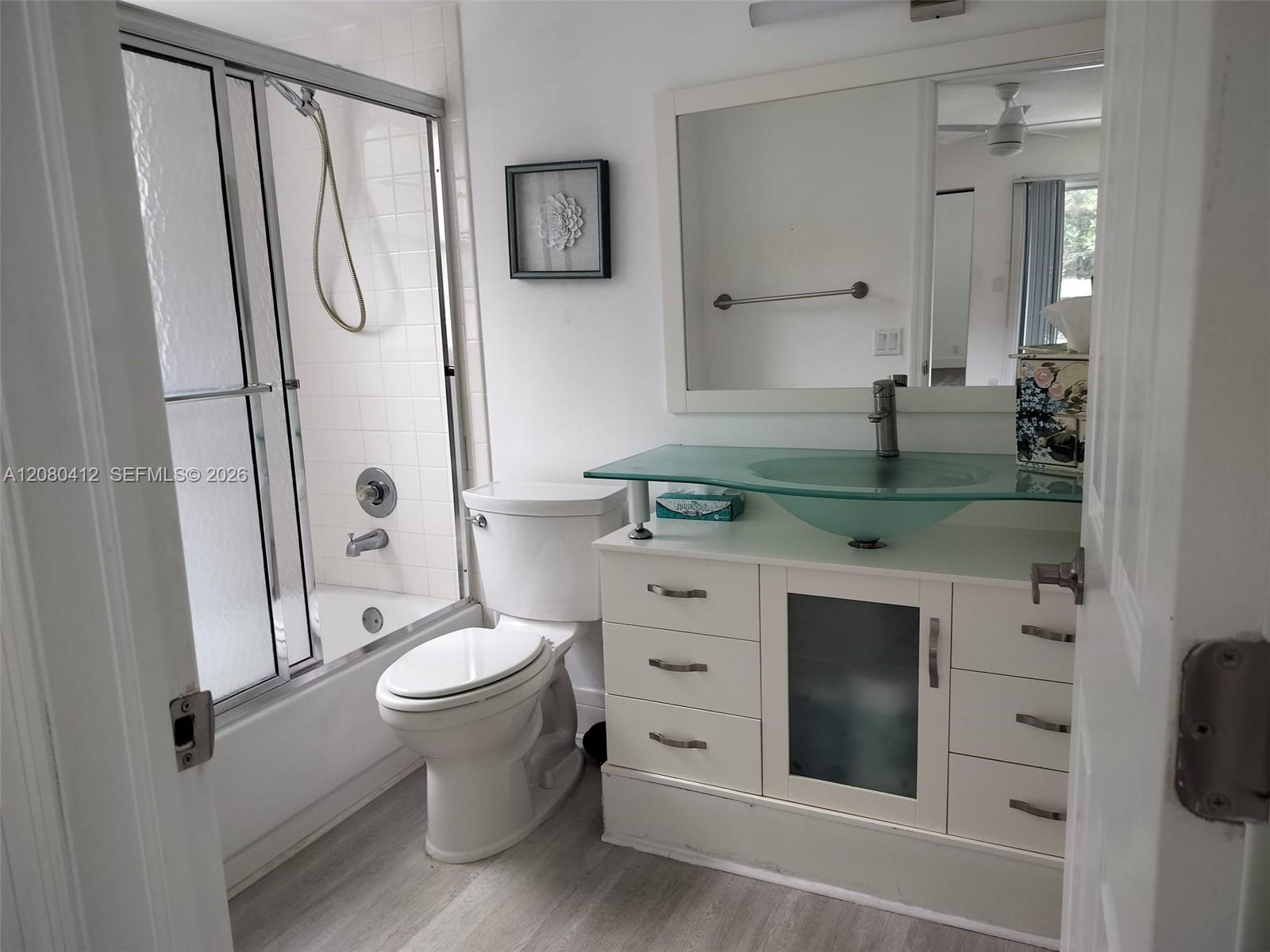 A12080412 Property Photo 14