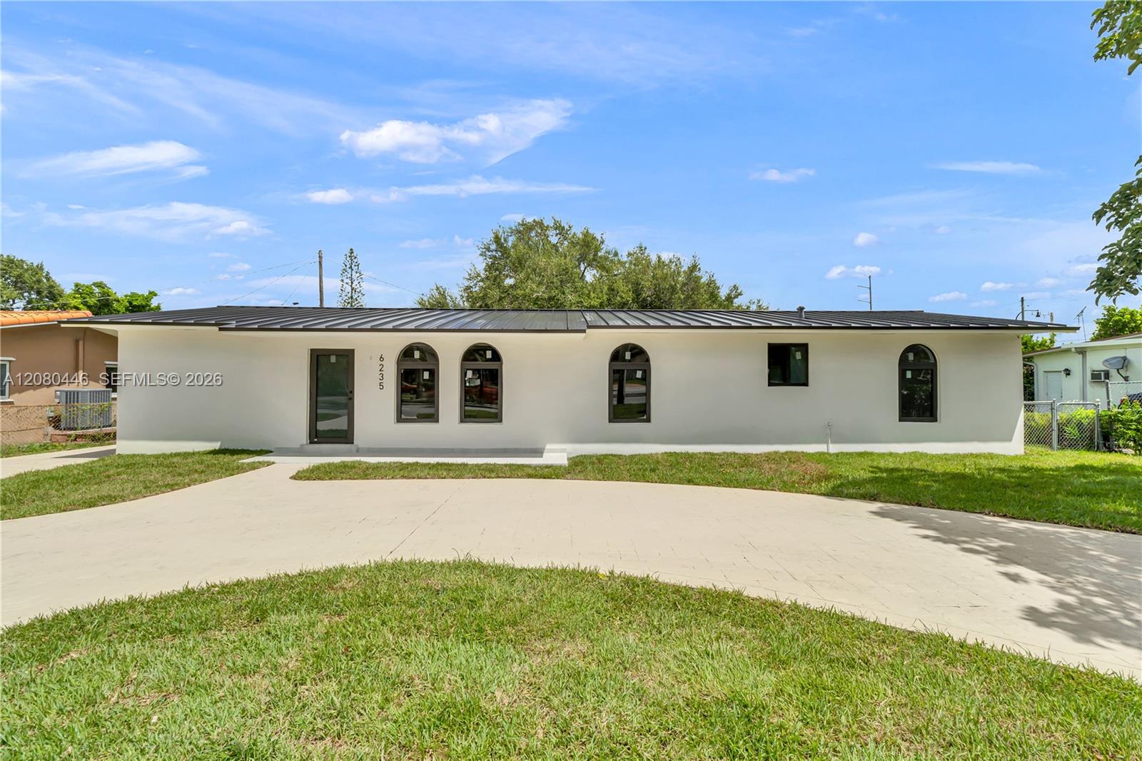 6235 Sw 24th Street Property Photo 1