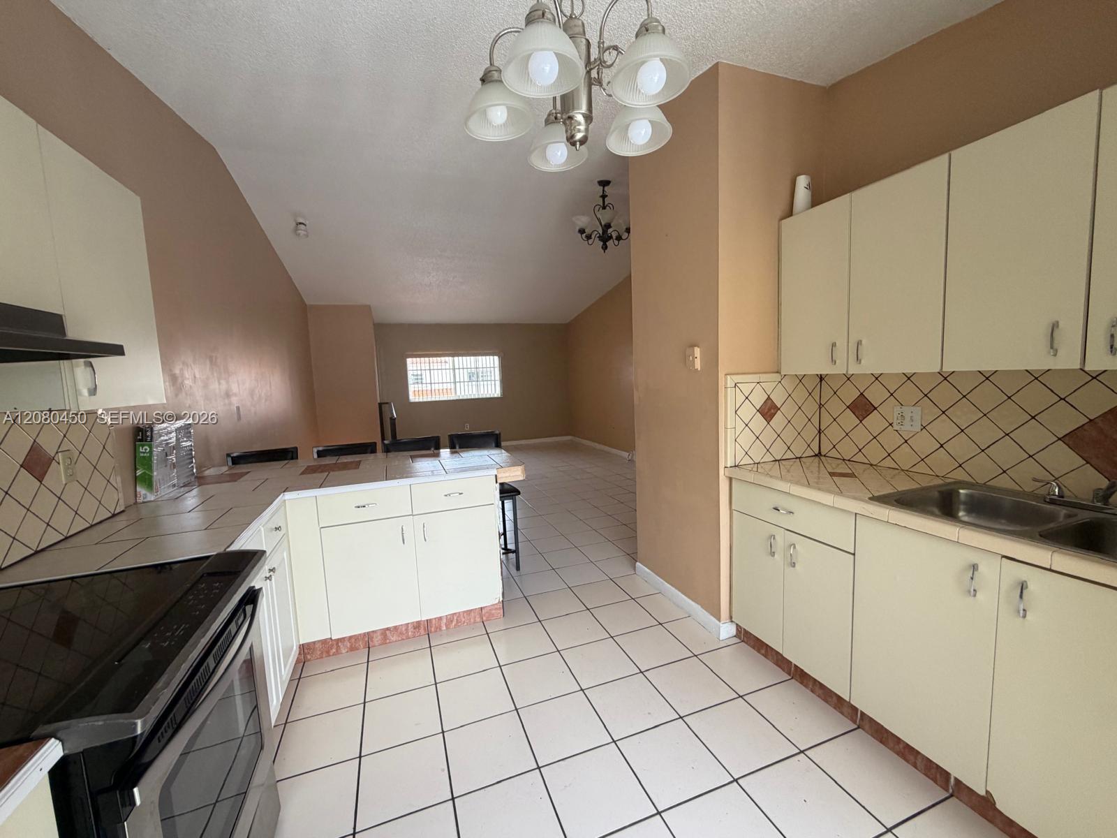 7797 W 29th Lane 201-32 Property Photo 17