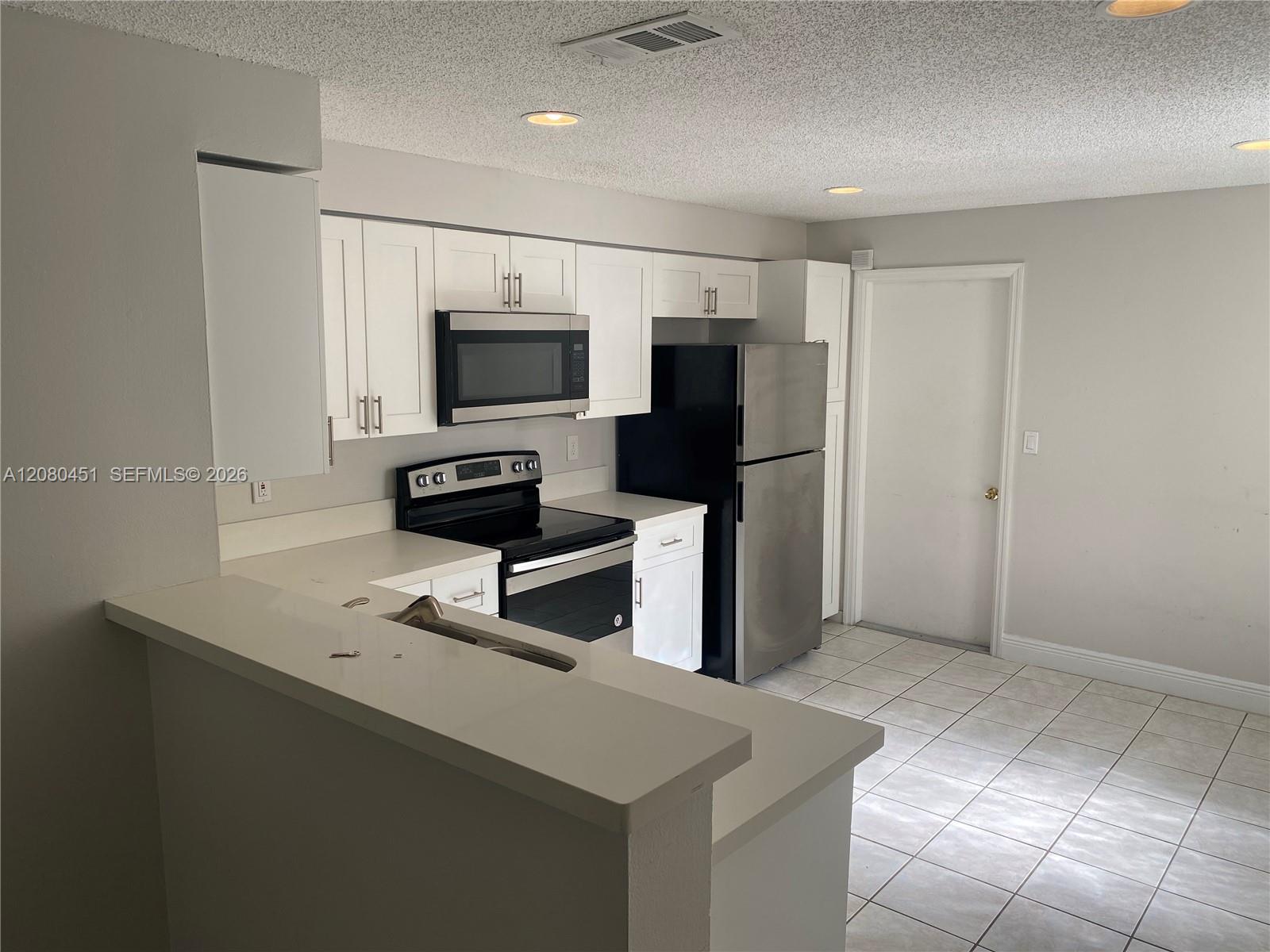 1575 Veracruz Lane Property Photo 10