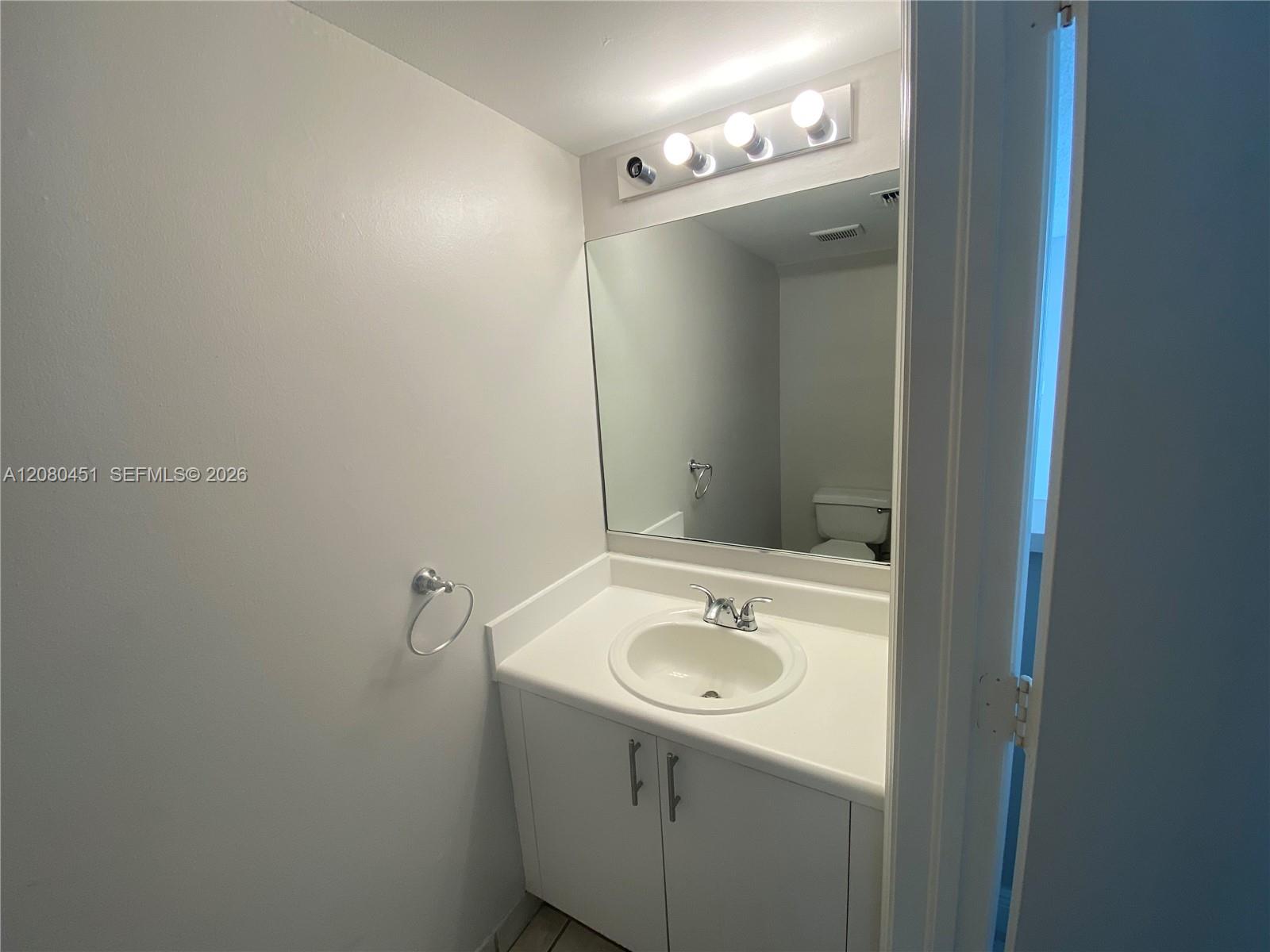 1575 Veracruz Lane Property Photo 17