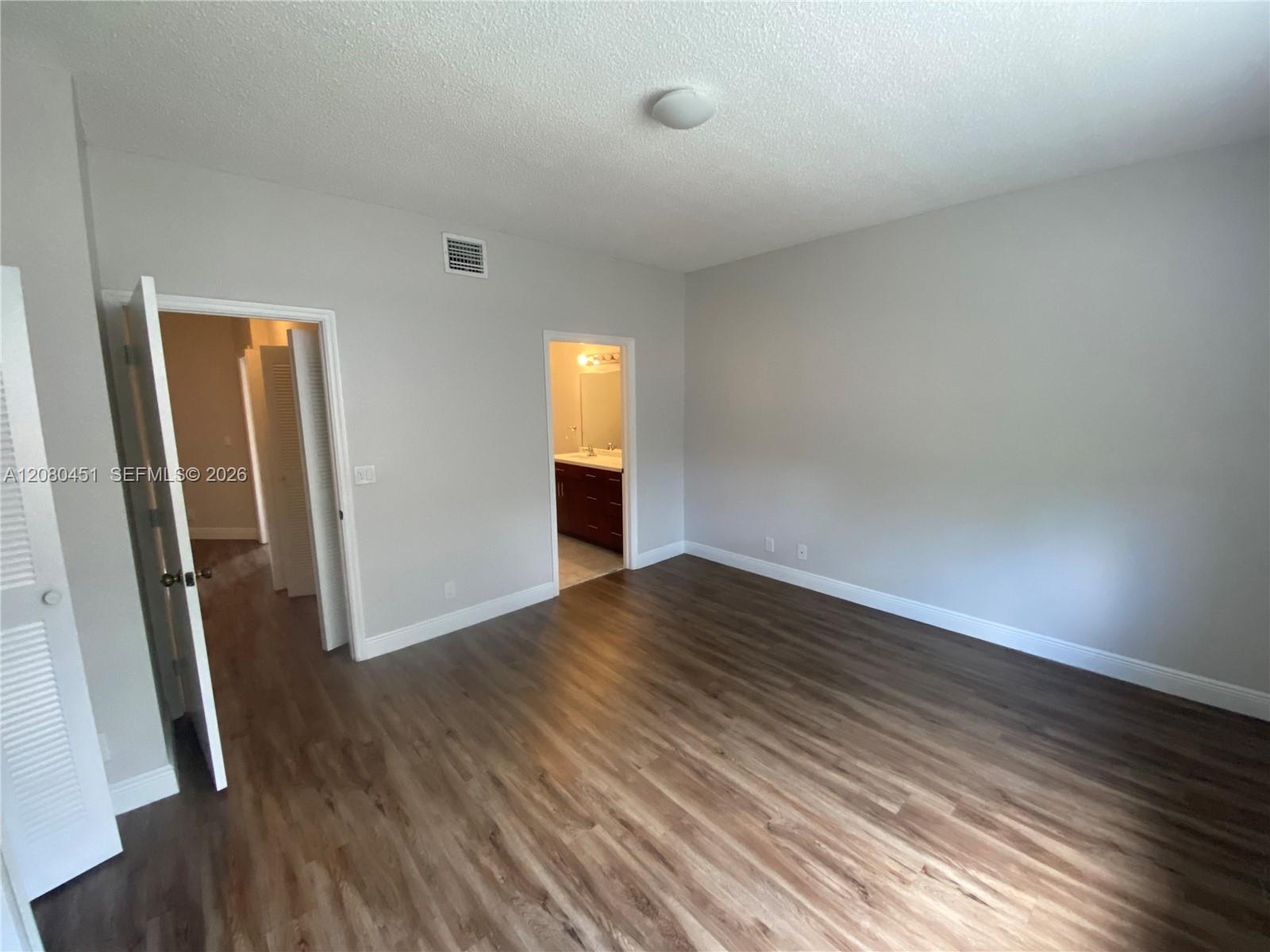 1575 Veracruz Lane Property Photo 21
