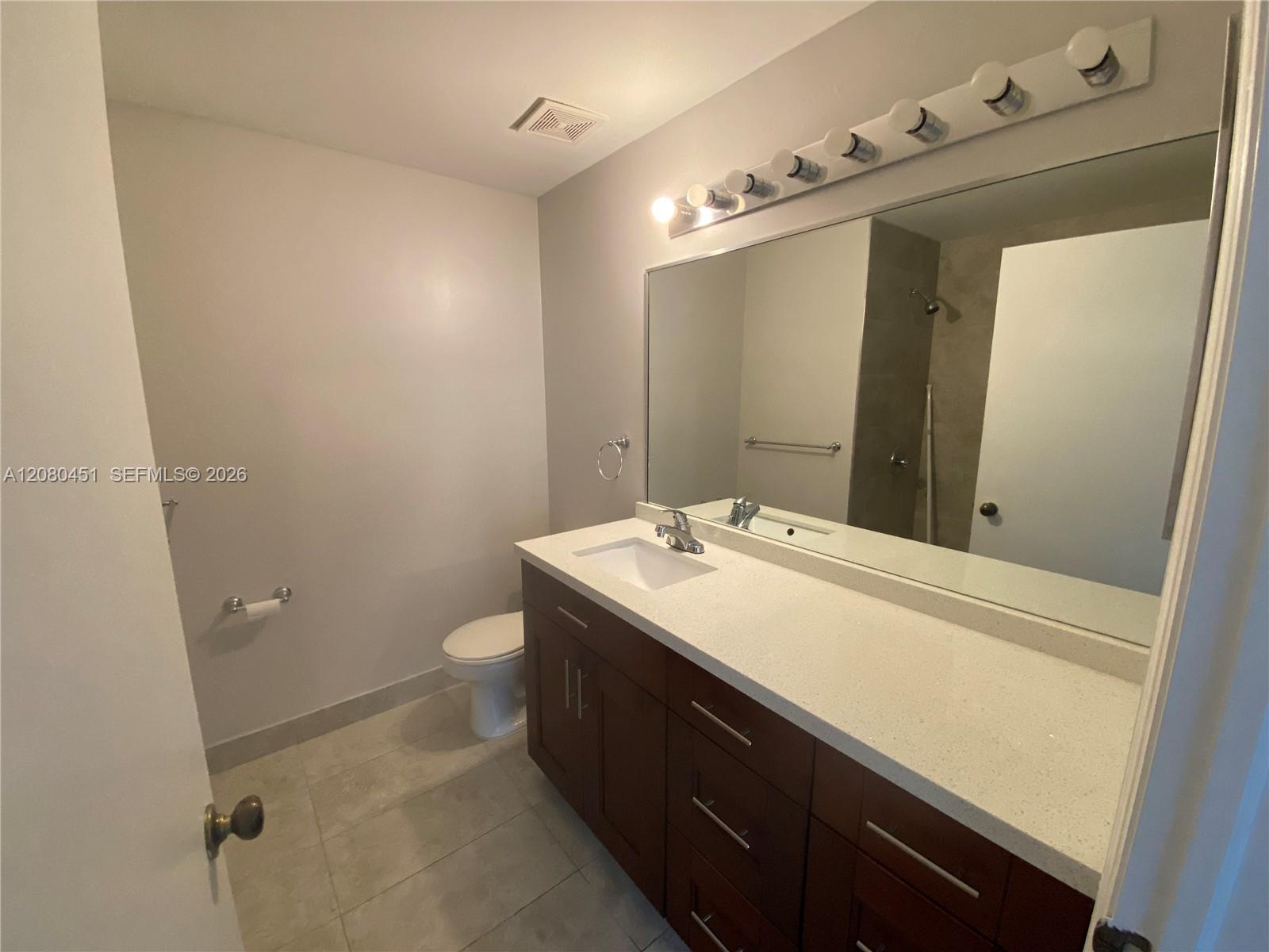 1575 Veracruz Lane Property Photo 23