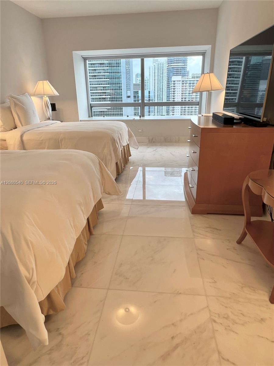 1435 Brickell Avenue 3307 Property Photo 83