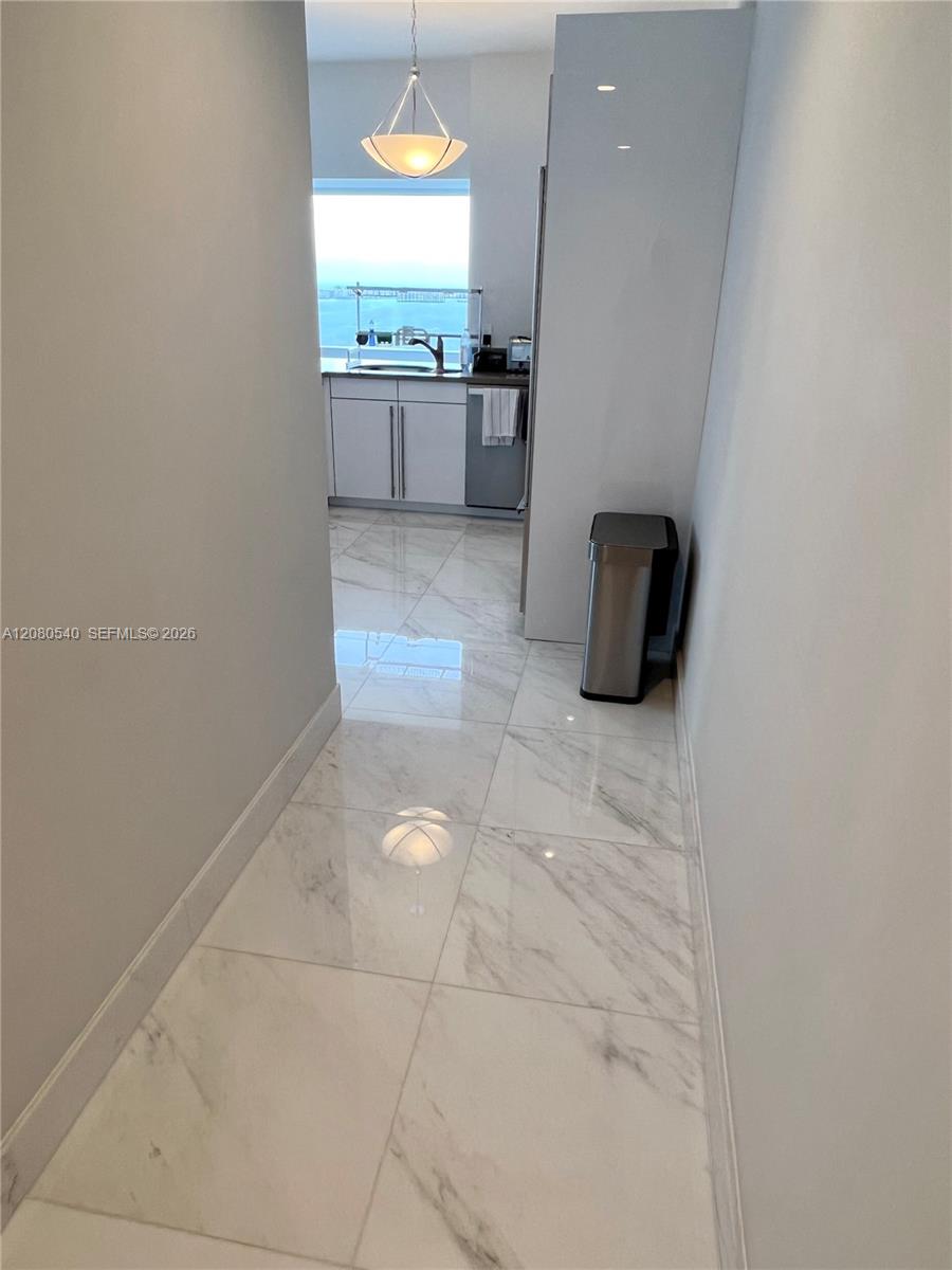 1435 Brickell Avenue 3307 Property Photo 85