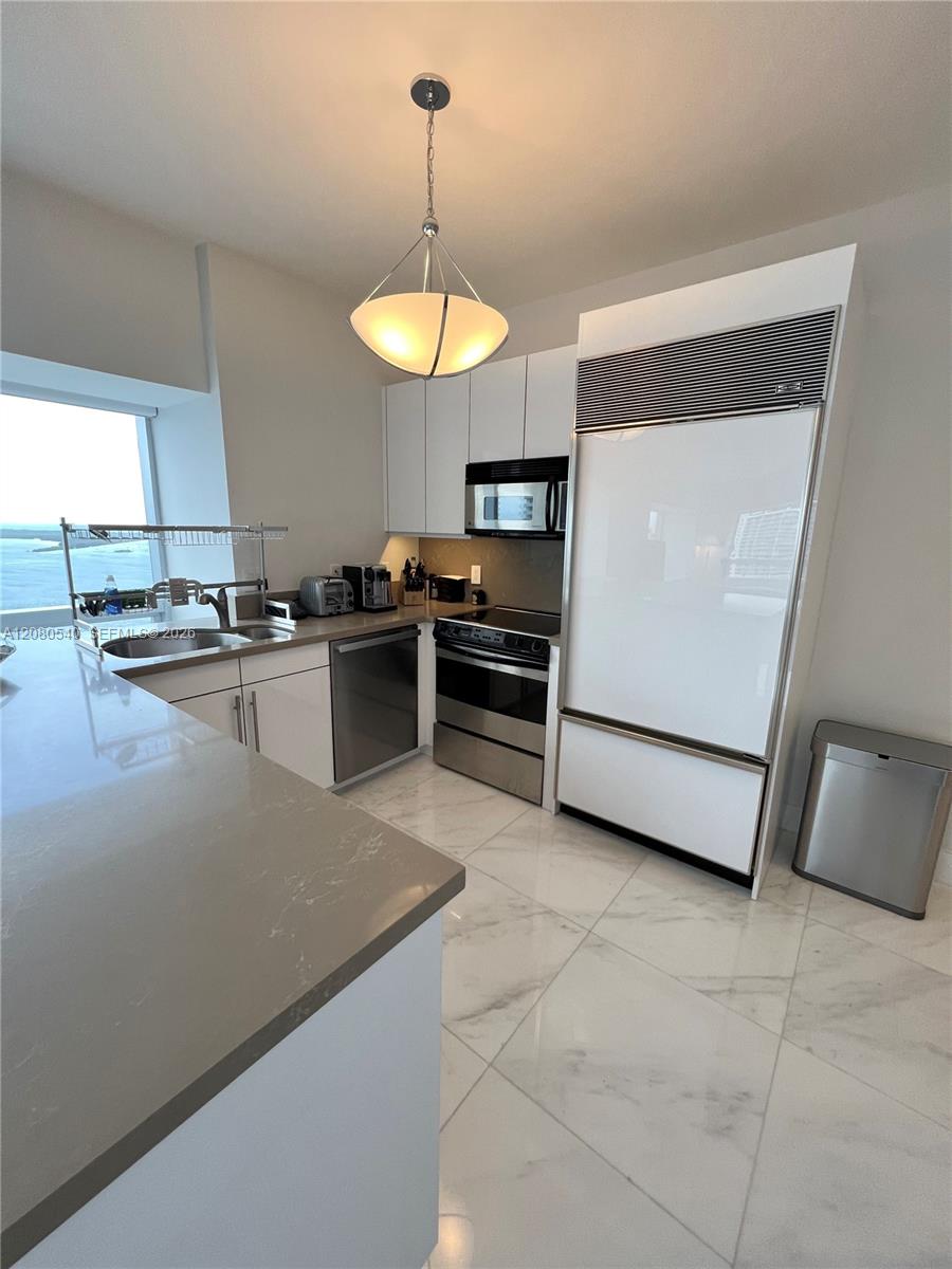 1435 Brickell Avenue 3307 Property Photo 107