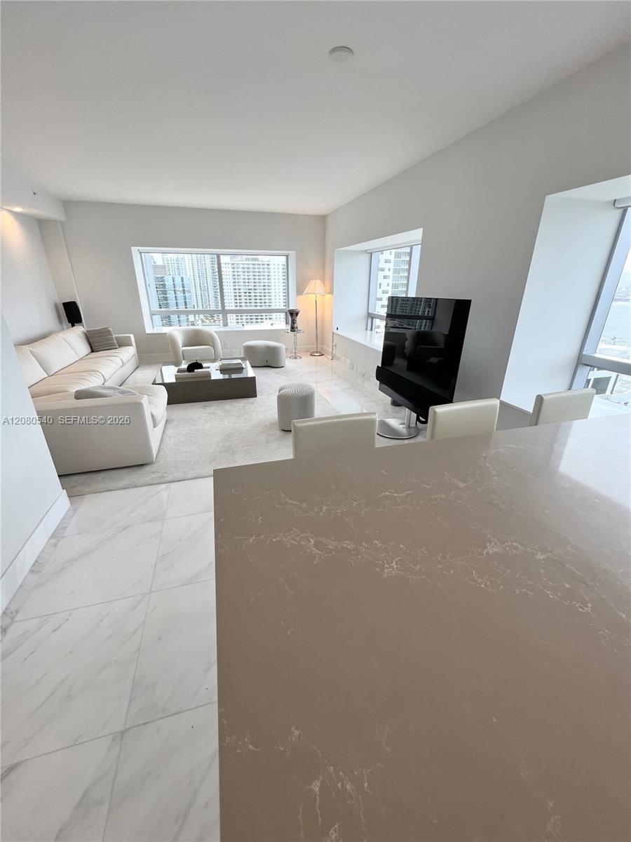 1435 Brickell Avenue 3307 Property Photo 110