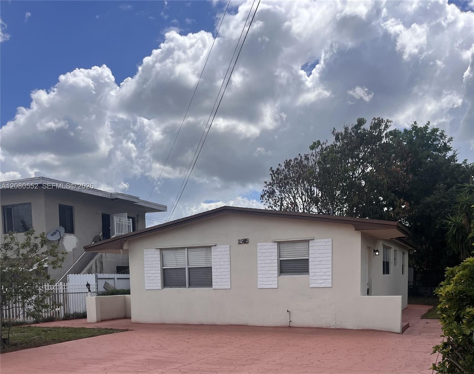 11545 Nw 17th Avenue Property Photo 3