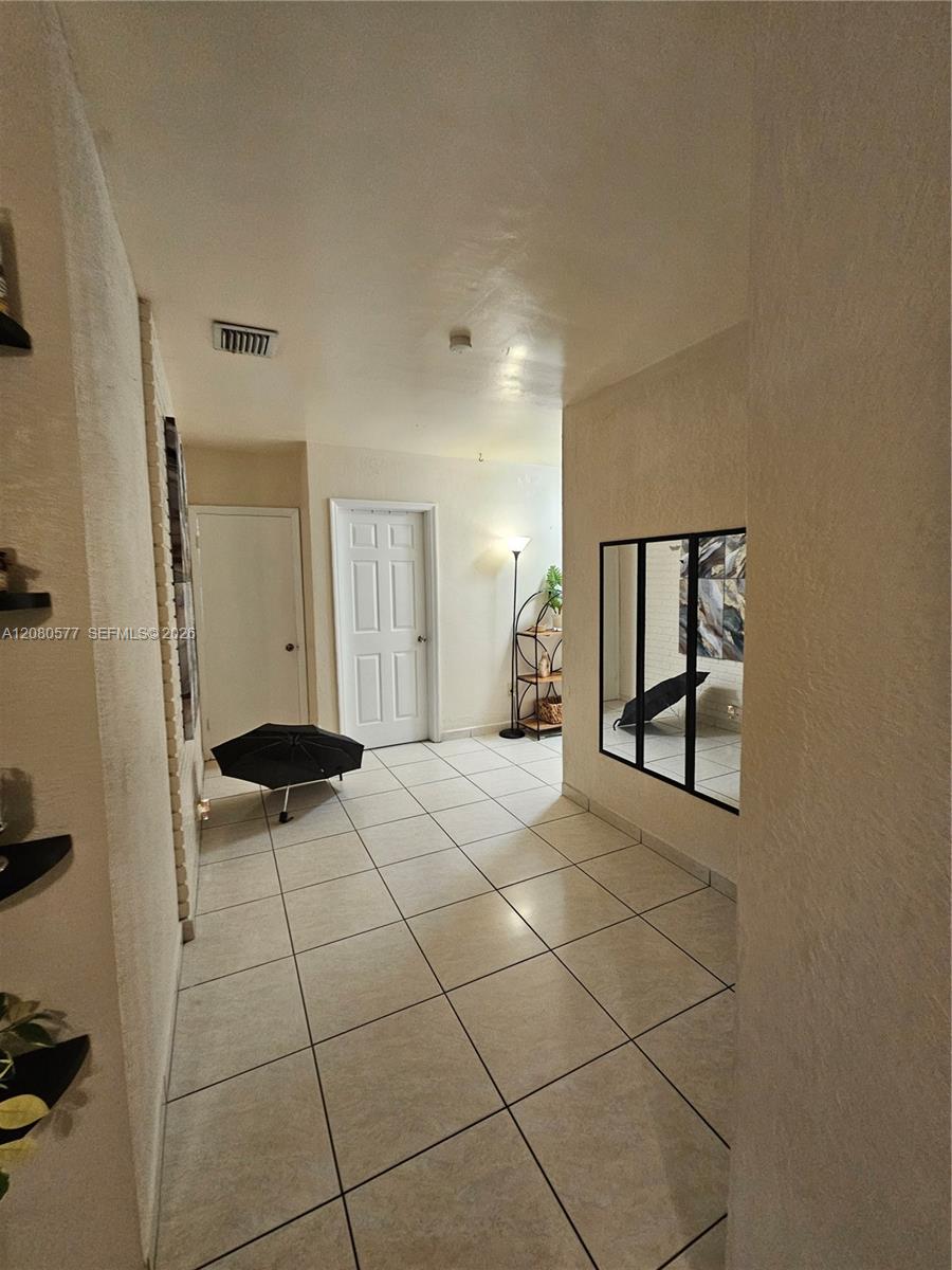 36 W 37th Street Property Photo 4