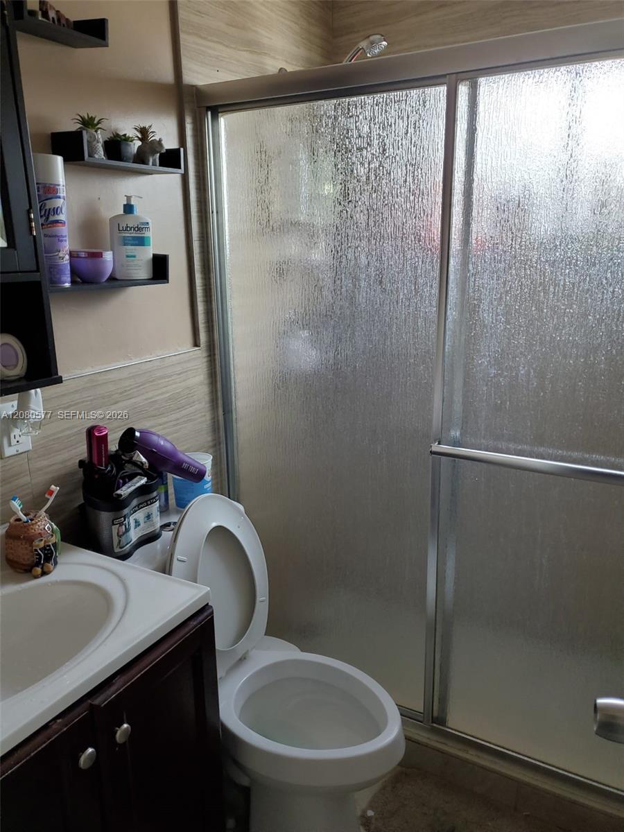 36 W 37th Street Property Photo 13