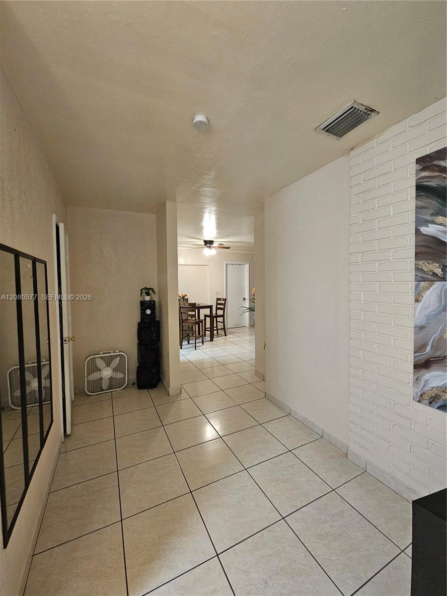 36 W 37th Street Property Photo 16