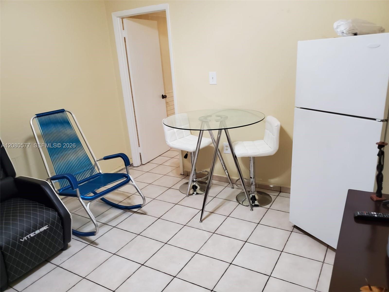 36 W 37th Street Property Photo 19