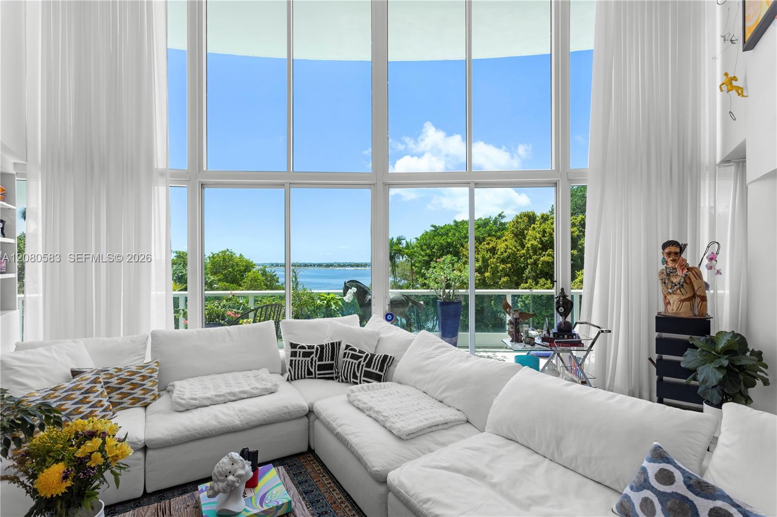 2127 Brickell Avenue 503 Property Photo 1