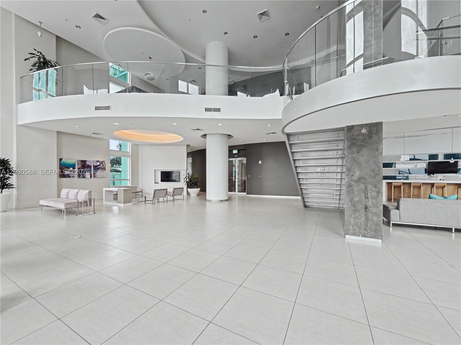 1900 N Bayshore Drive 3911 Property Photo 39