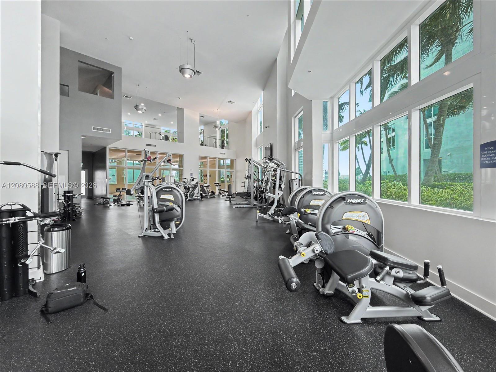 1900 N Bayshore Drive 3911 Property Photo 46