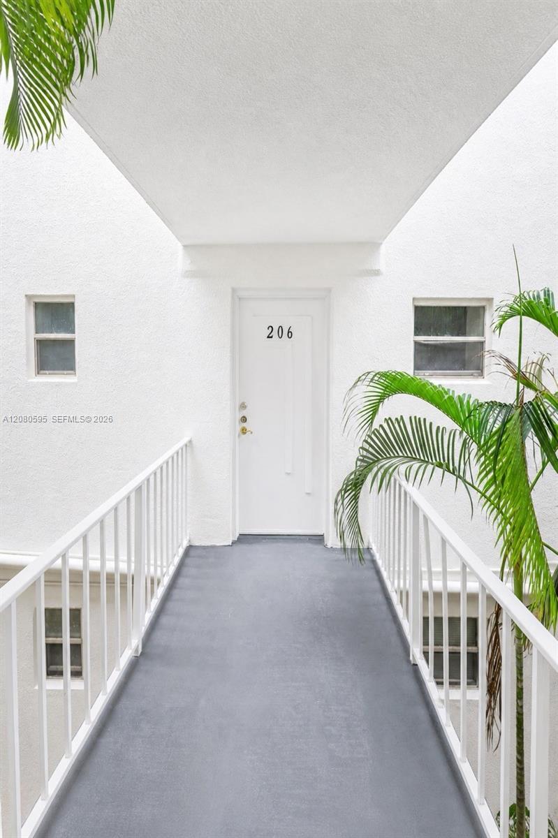 4205 N University Drive 206 Property Photo 12