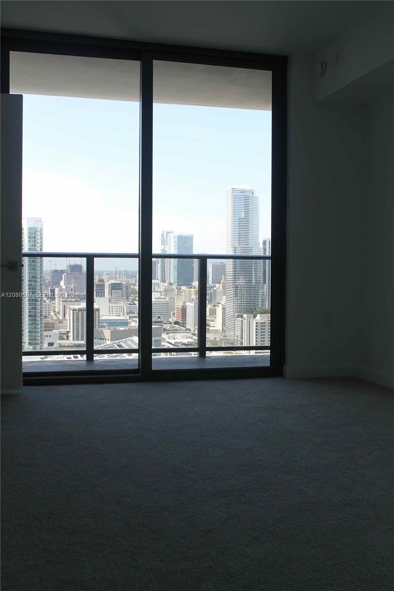 45 Sw 9th Street 2809 Property Photo 8