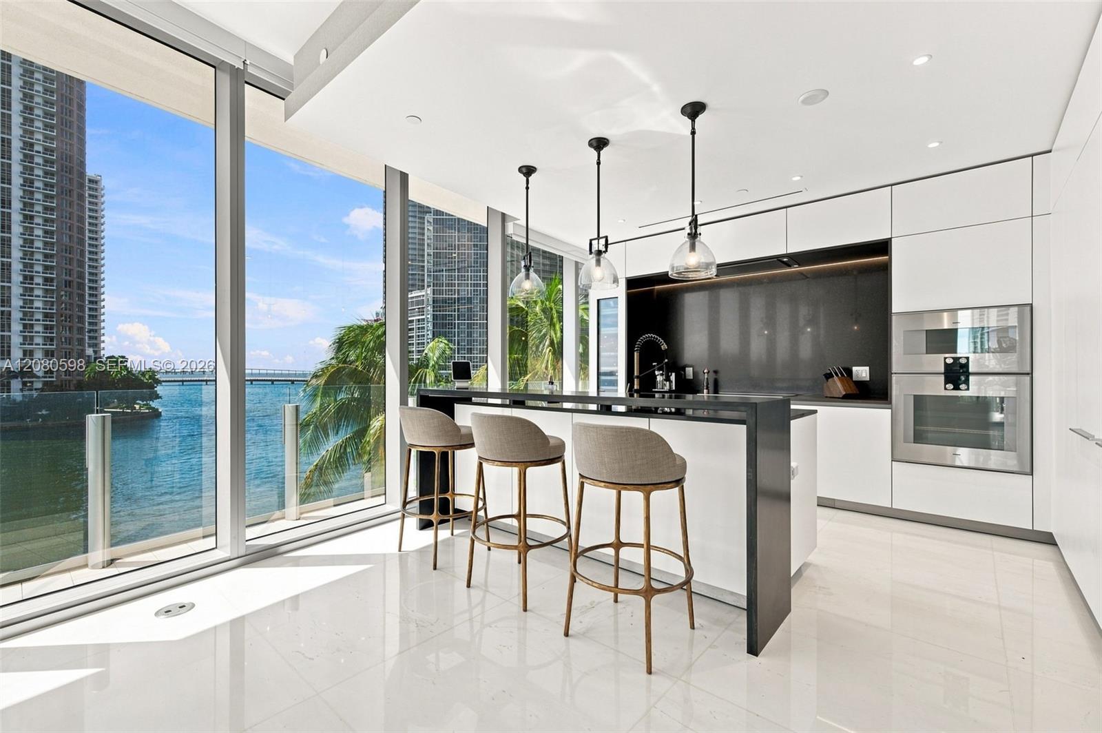 300 Biscayne Blvd Way 301 Property Photo 10