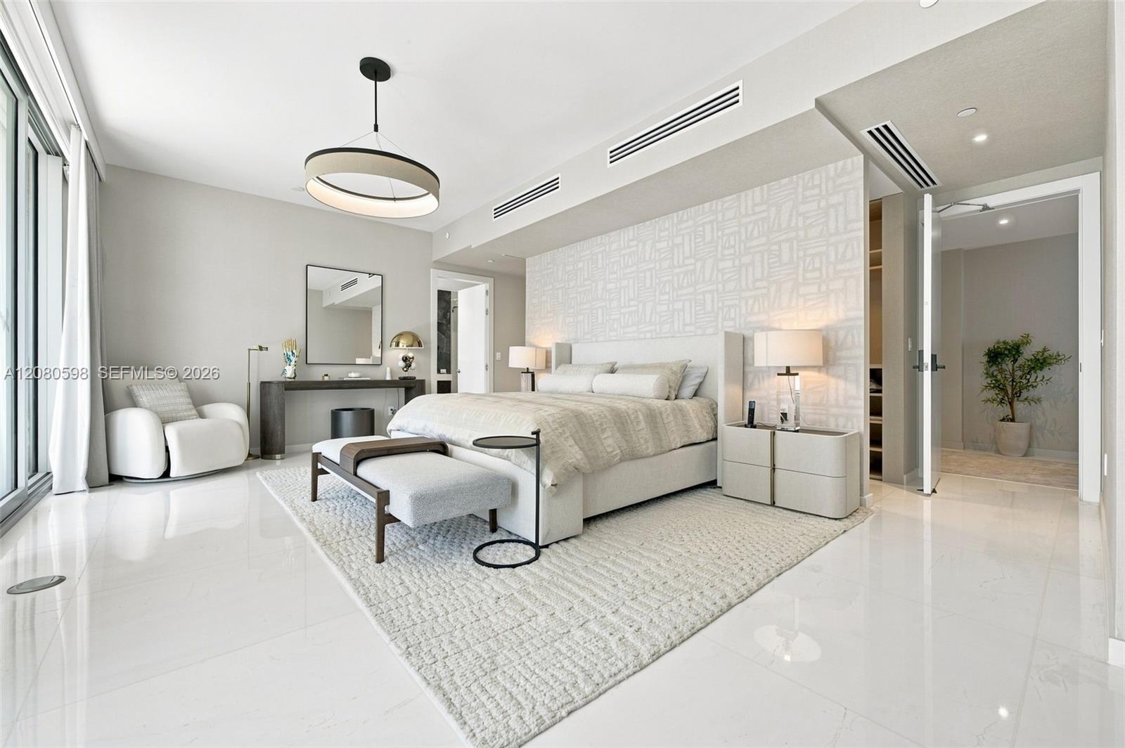 300 Biscayne Blvd Way 301 Property Photo 14