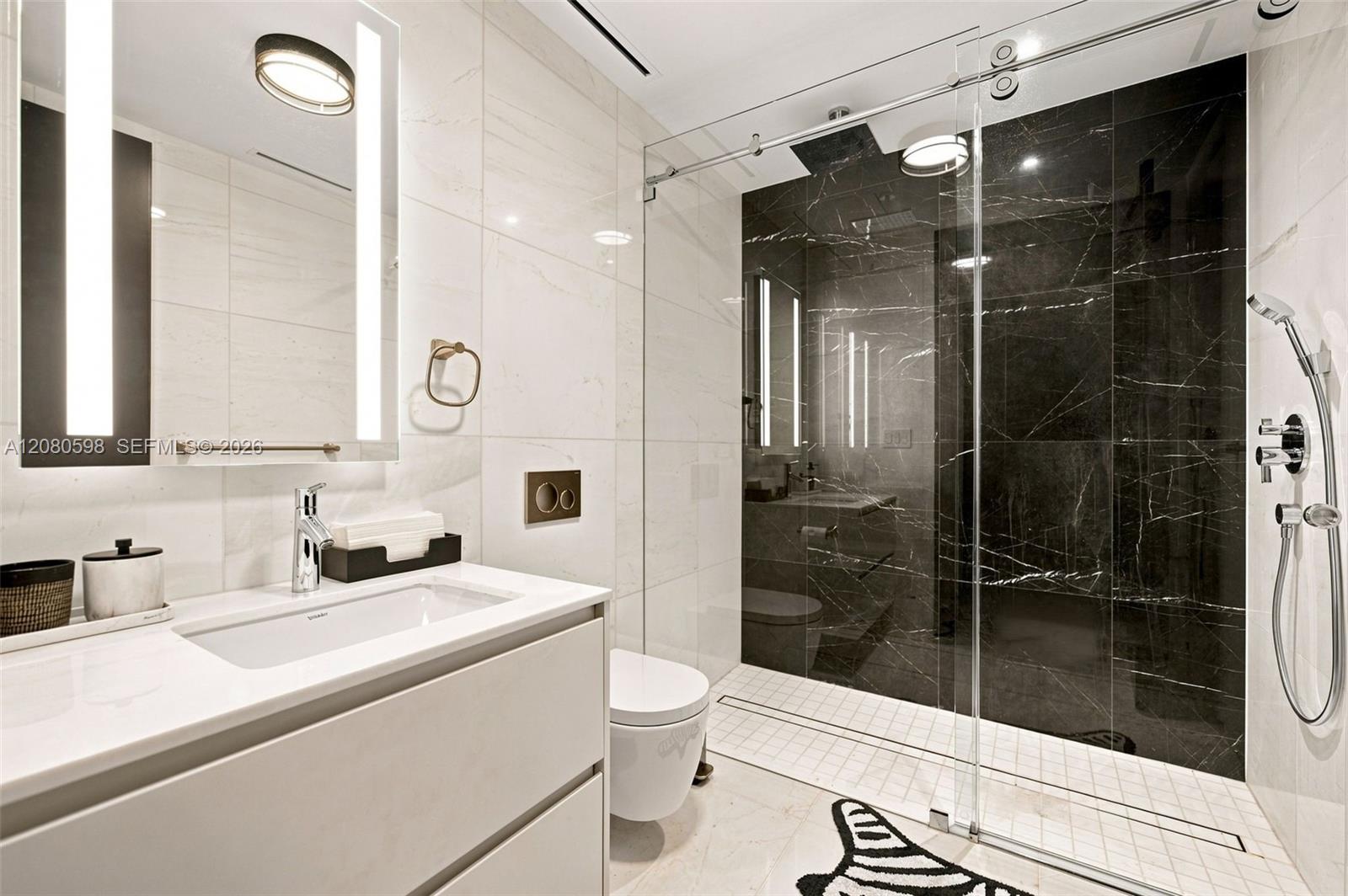 300 Biscayne Blvd Way 301 Property Photo 25