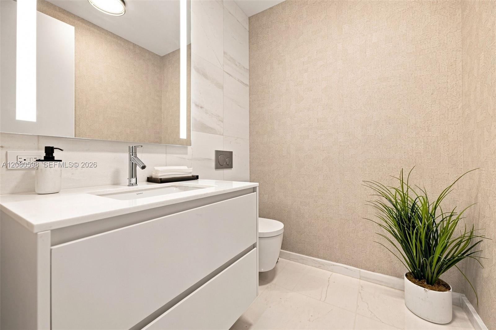 300 Biscayne Blvd Way 301 Property Photo 27