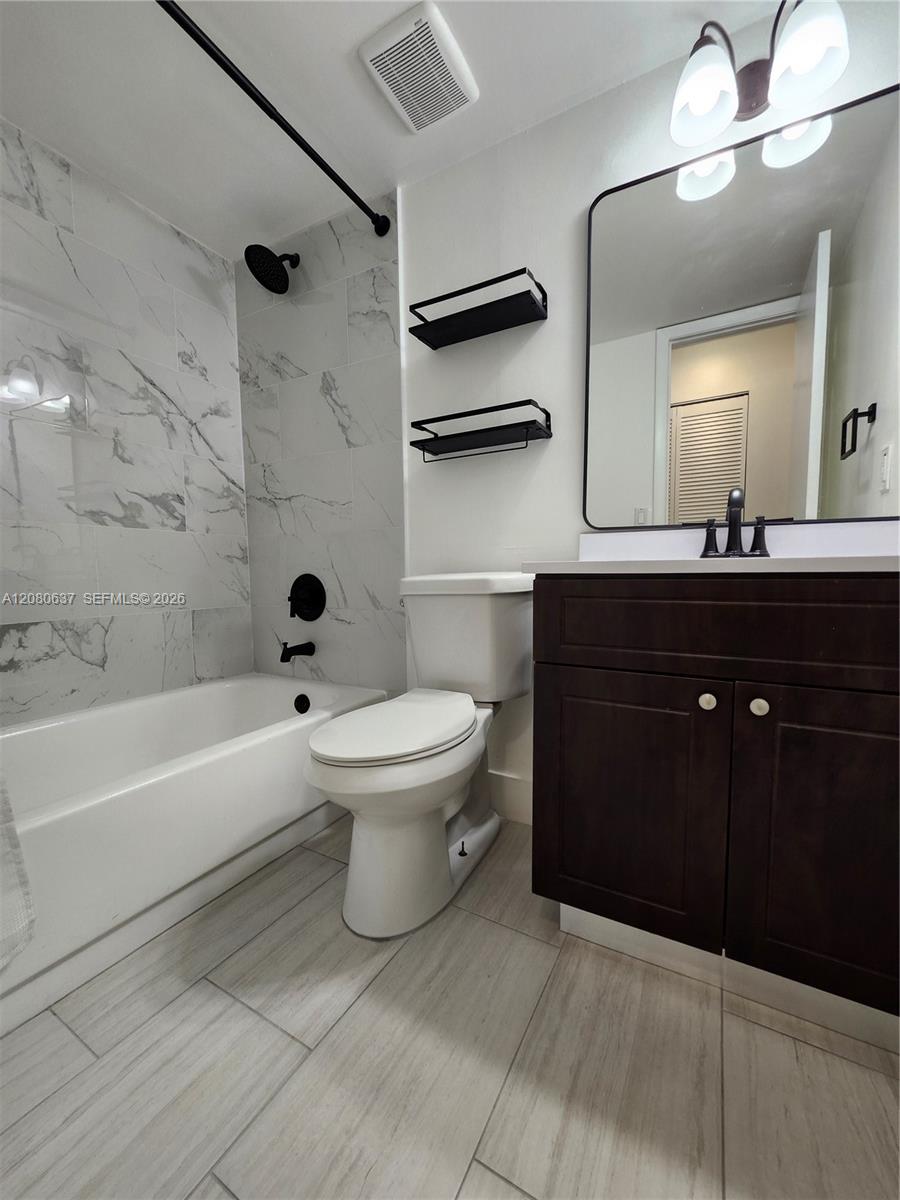18224 Mediterranean Boulevard 8-17 Property Photo 12