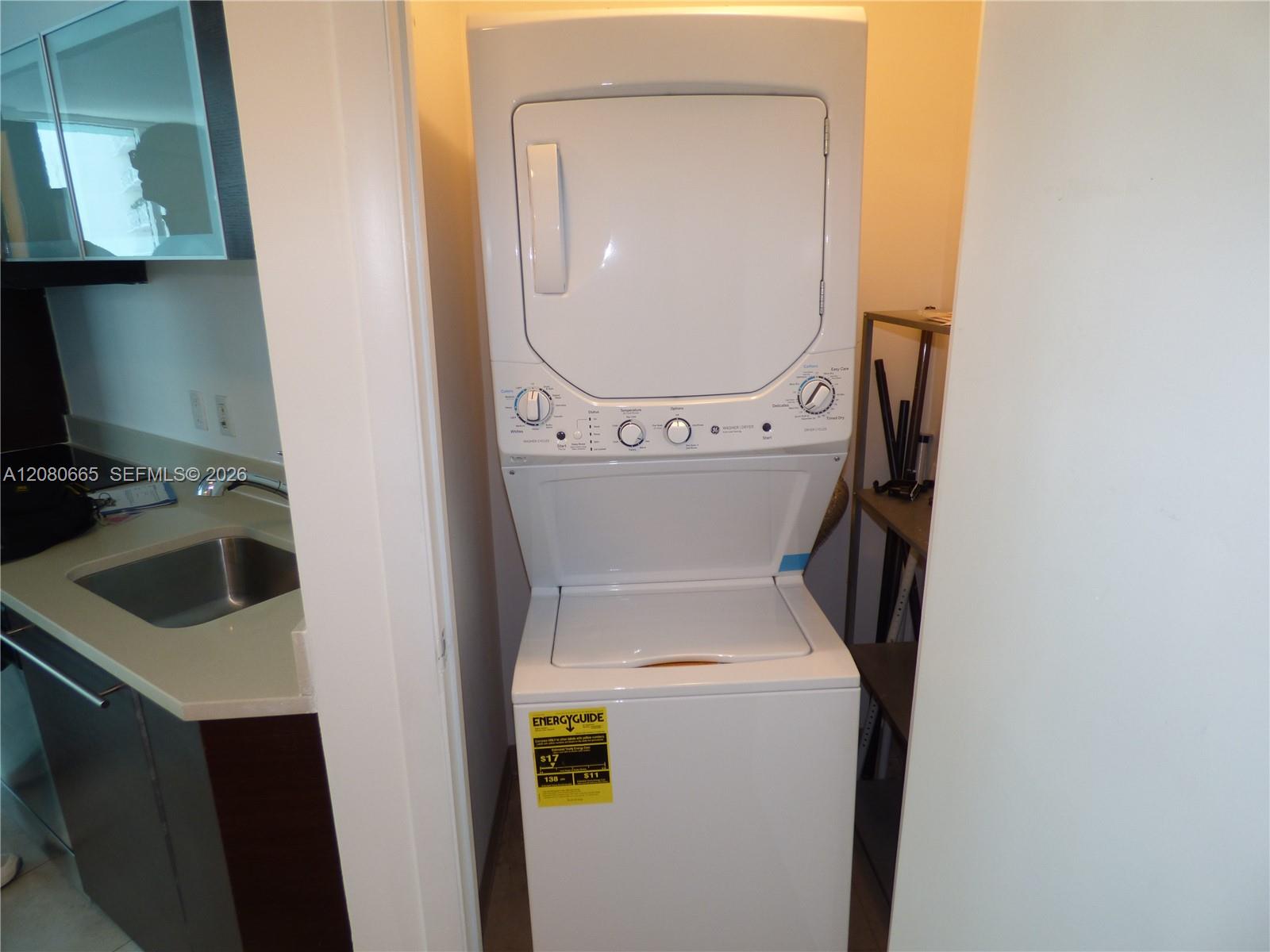 1900 N Bayshore Drive 2905 Property Photo 7
