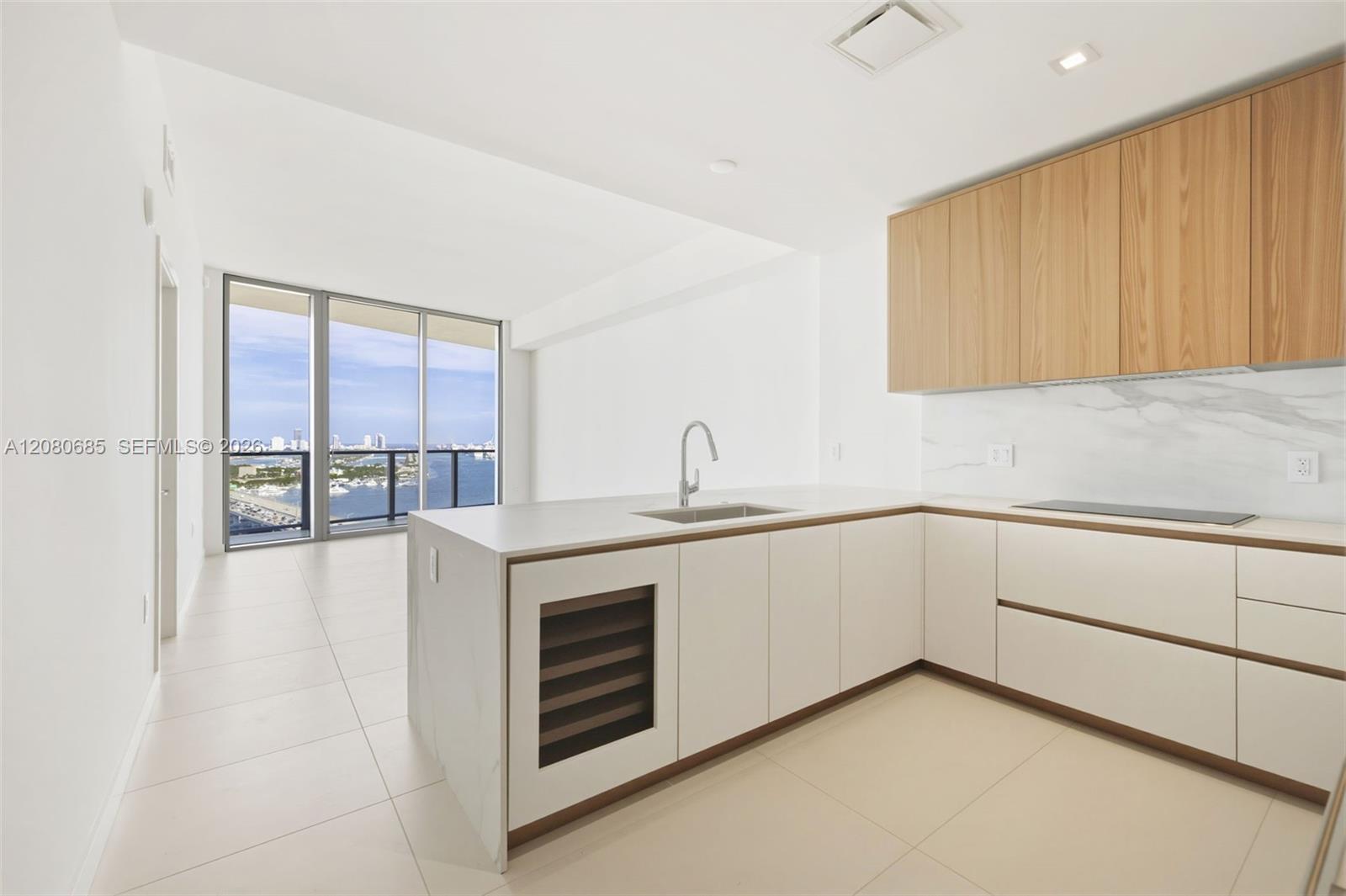 1400 Biscayne Boulevard 2304 Property Photo 11