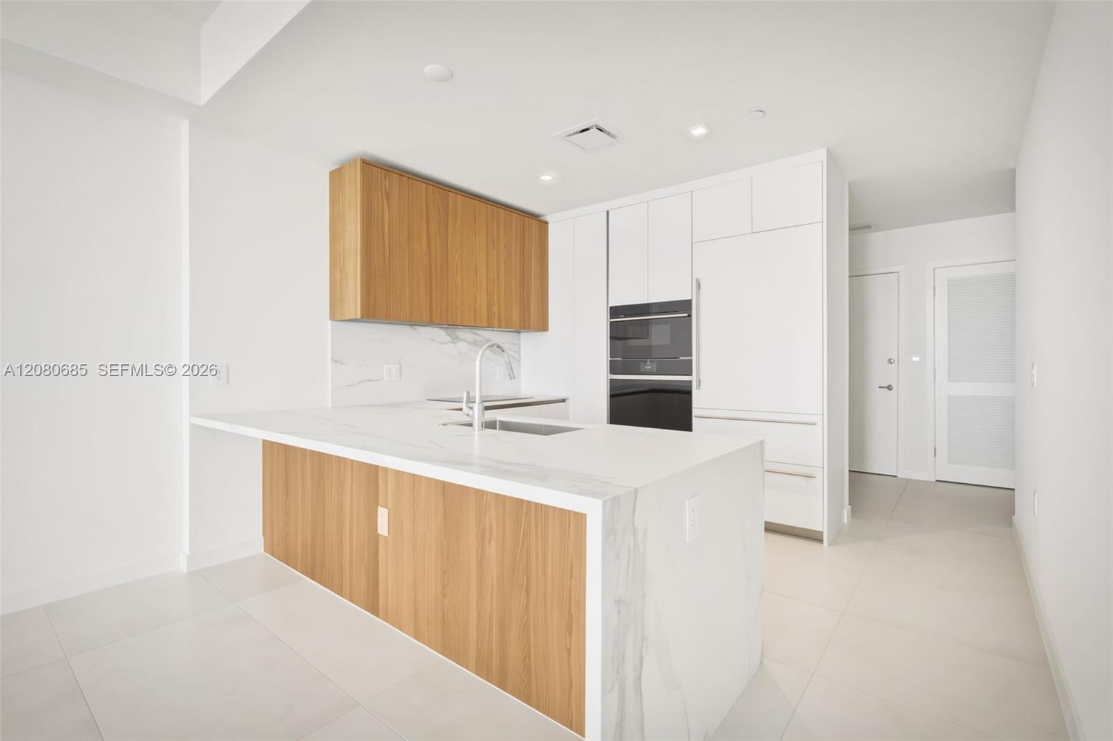 1400 Biscayne Boulevard 2304 Property Photo 12