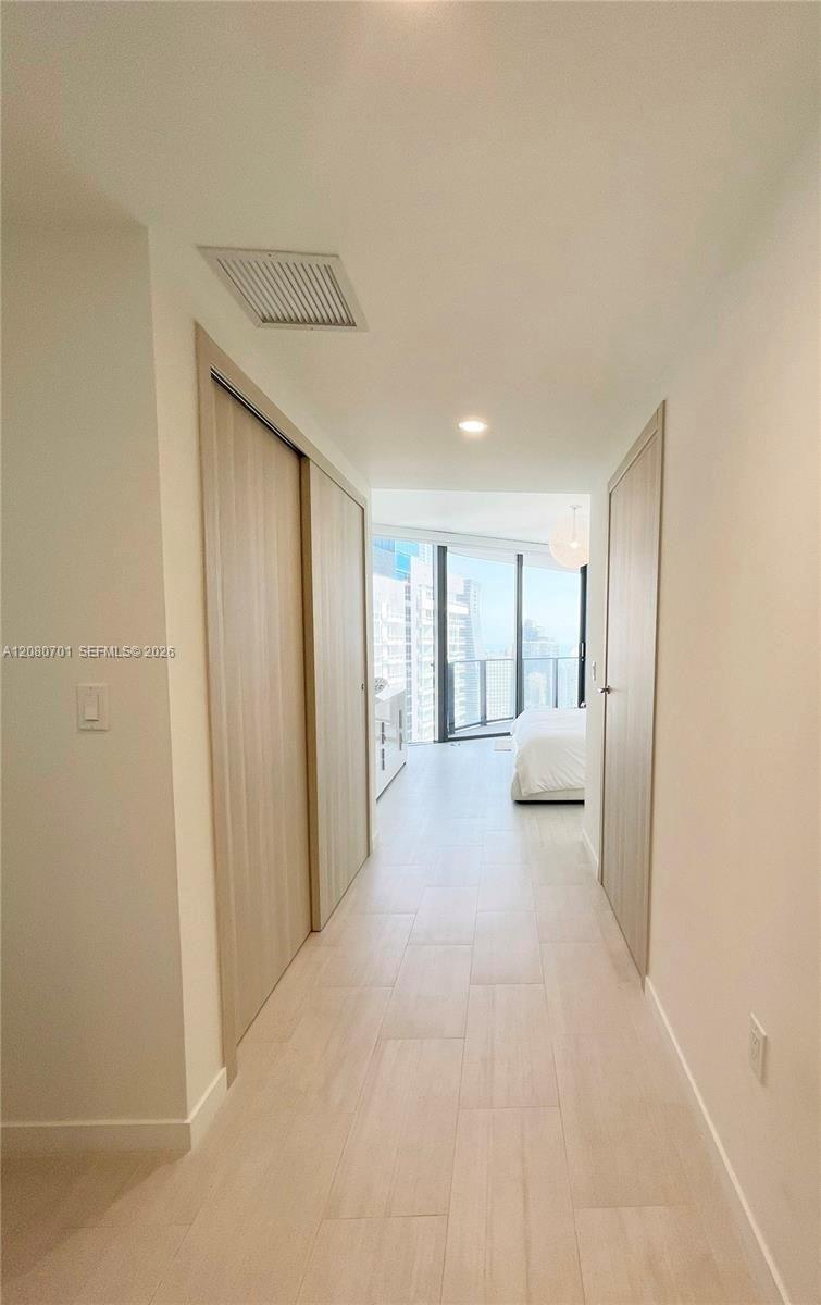 A12080701 Property Photo 14