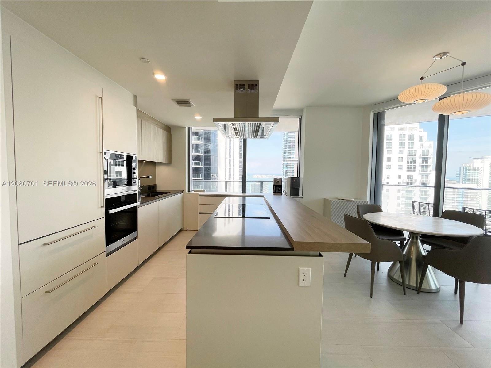 A12080701 Property Photo 65