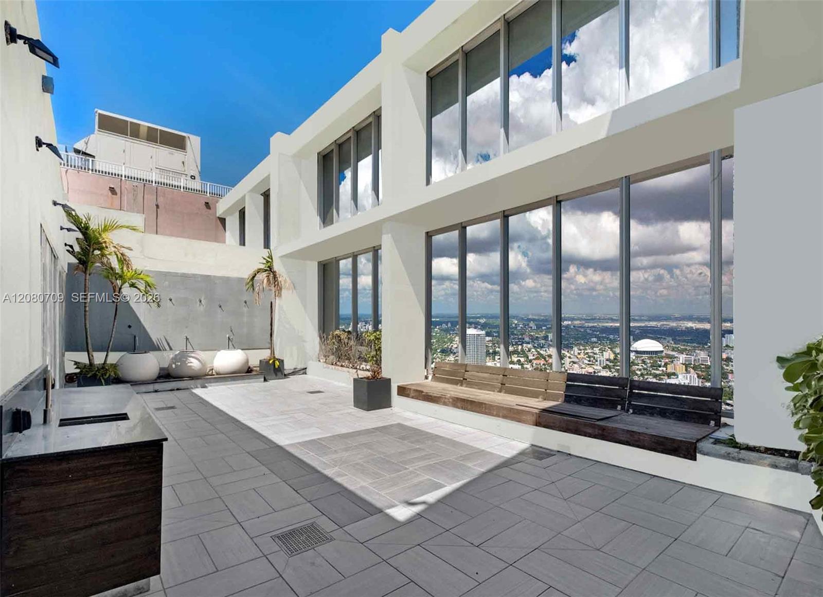 465 Brickell Avenue Ph5701 Property Photo 45