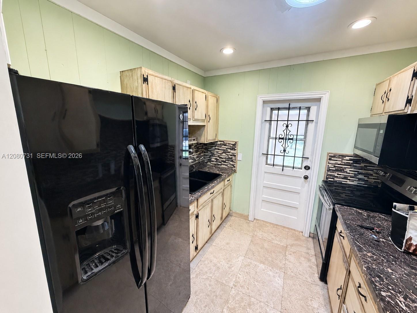 1820 Coolidge Street Property Photo 3