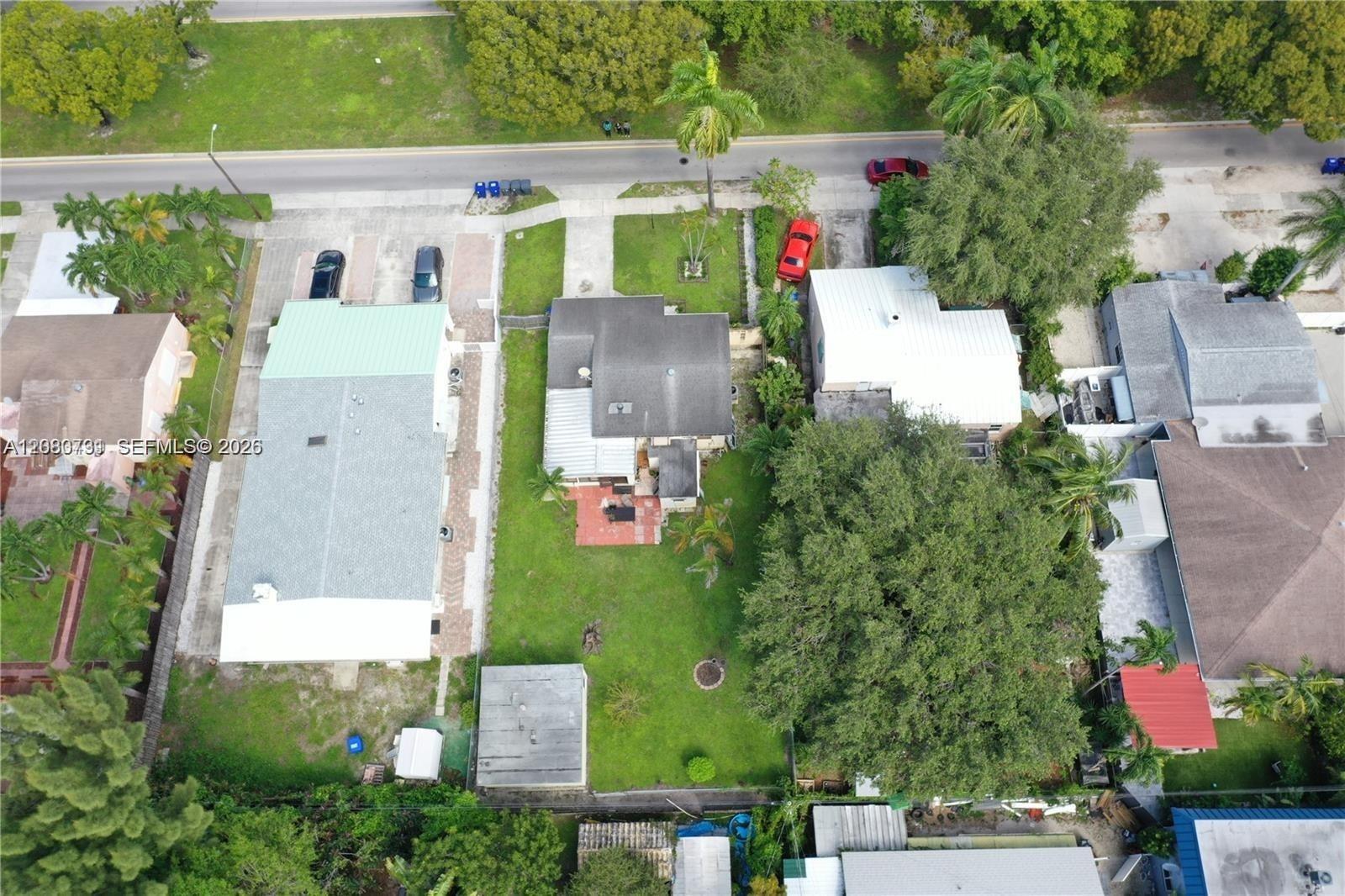 1820 Coolidge Street Property Photo 16