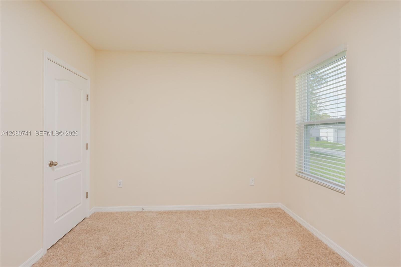 660 Cotulla Drive Property Photo 10