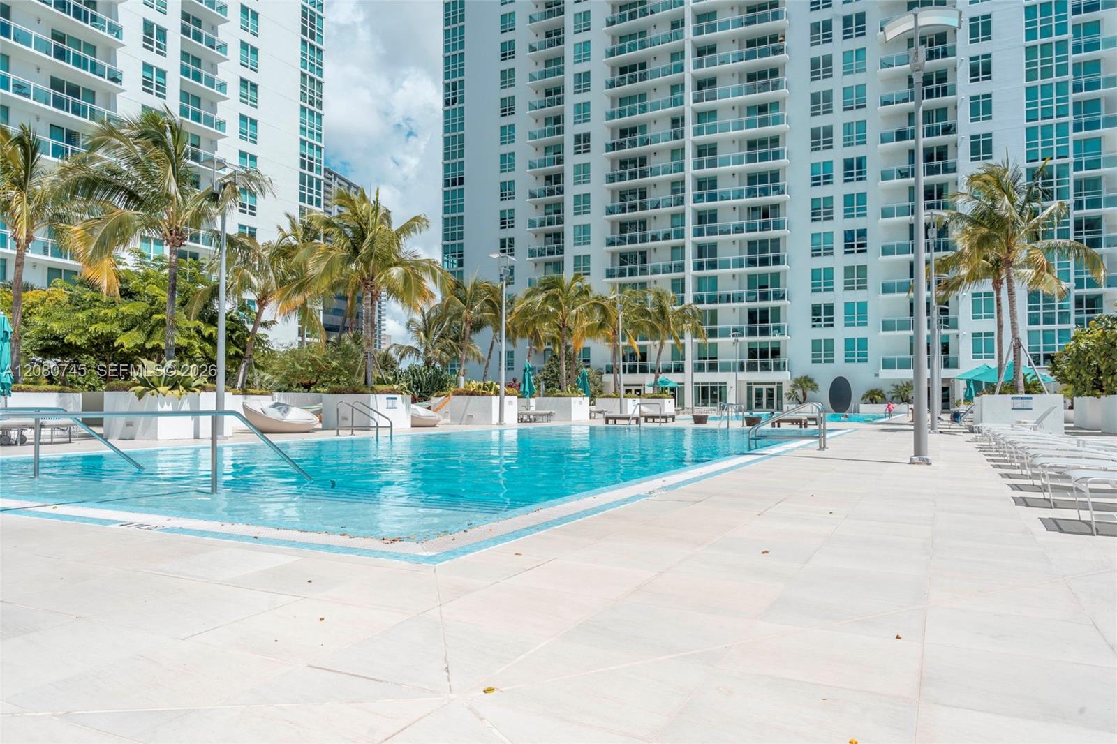 951 Brickell Avenue 2407 Property Photo 19