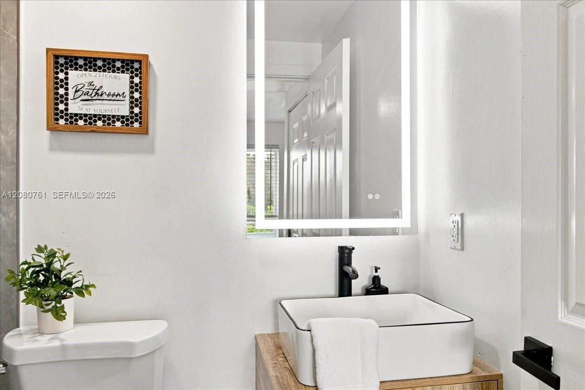 268 Nw 34th Street Property Photo 53
