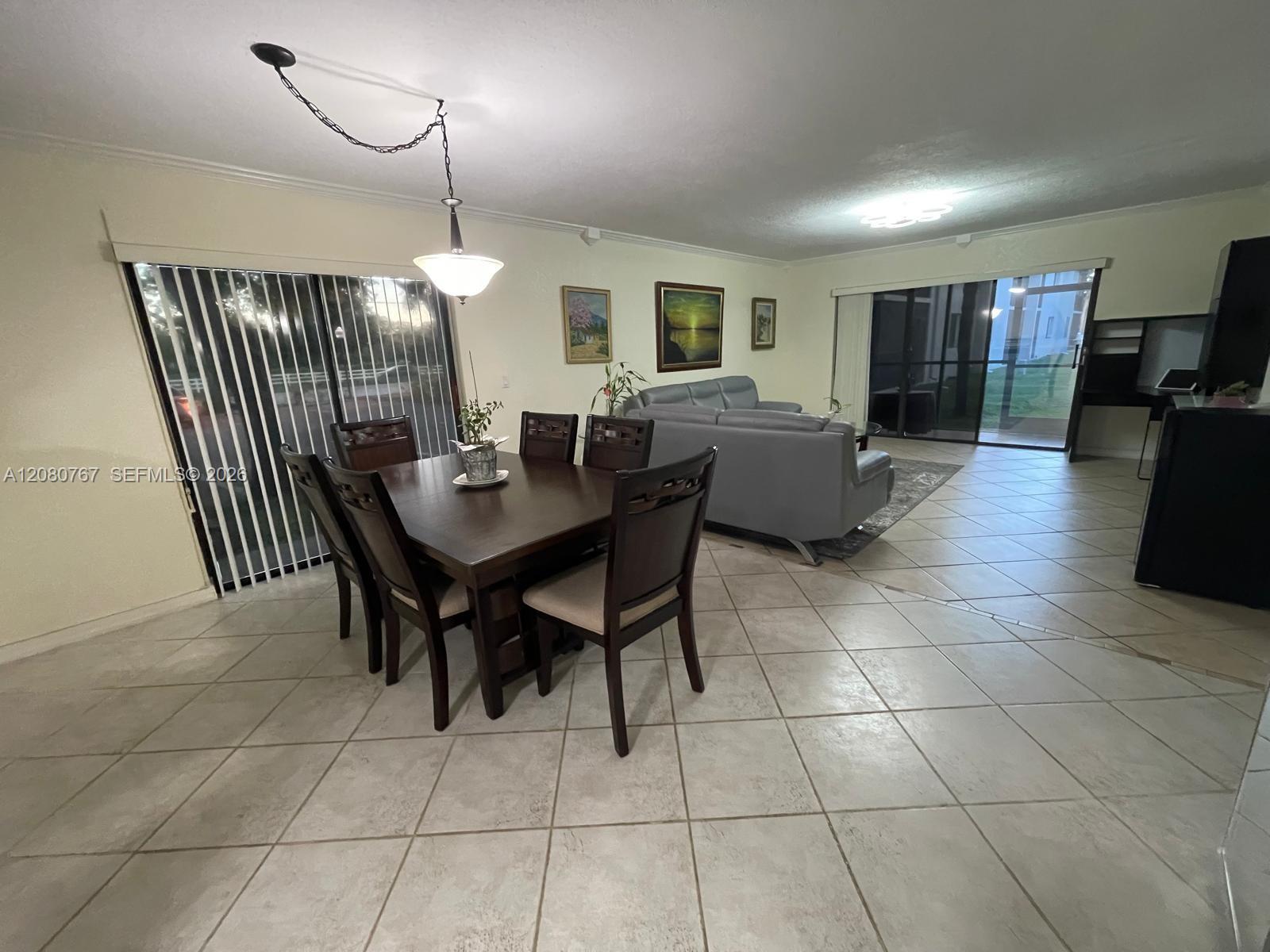 16240 Laurel Drive 101 Property Photo 21