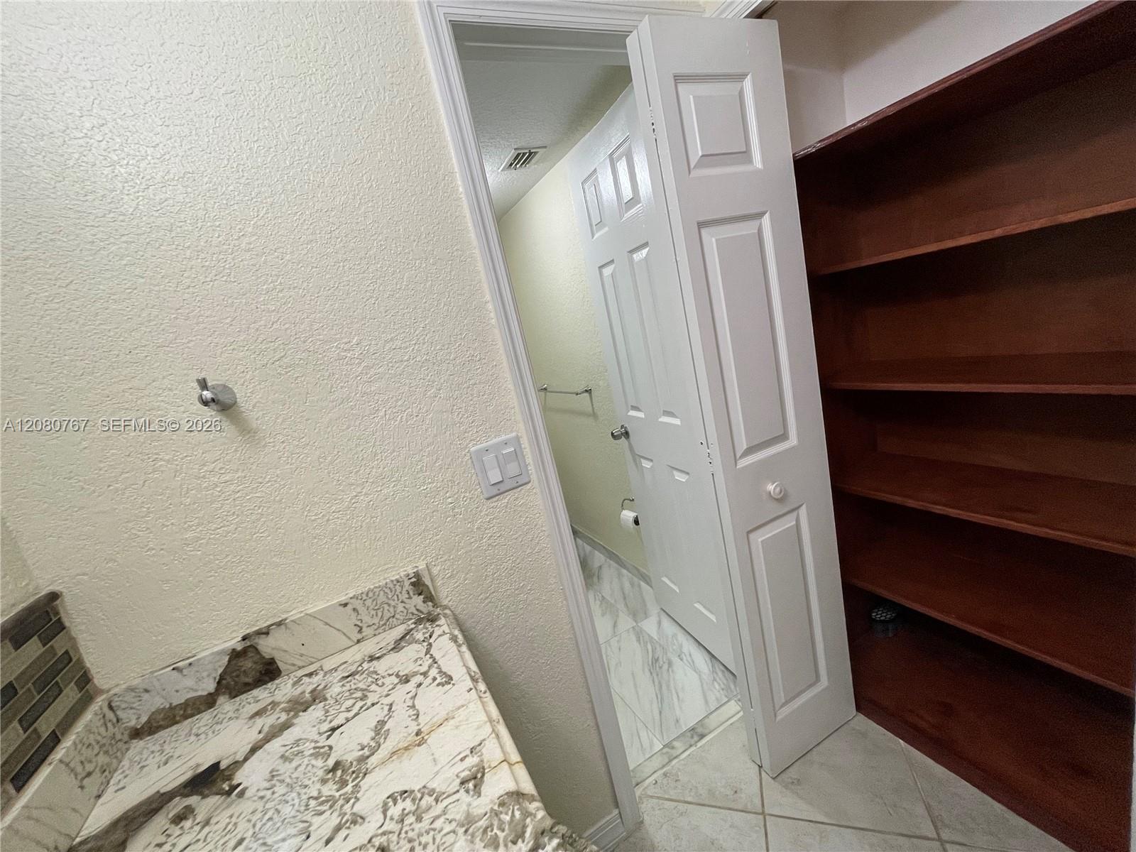 16240 Laurel Drive 101 Property Photo 38
