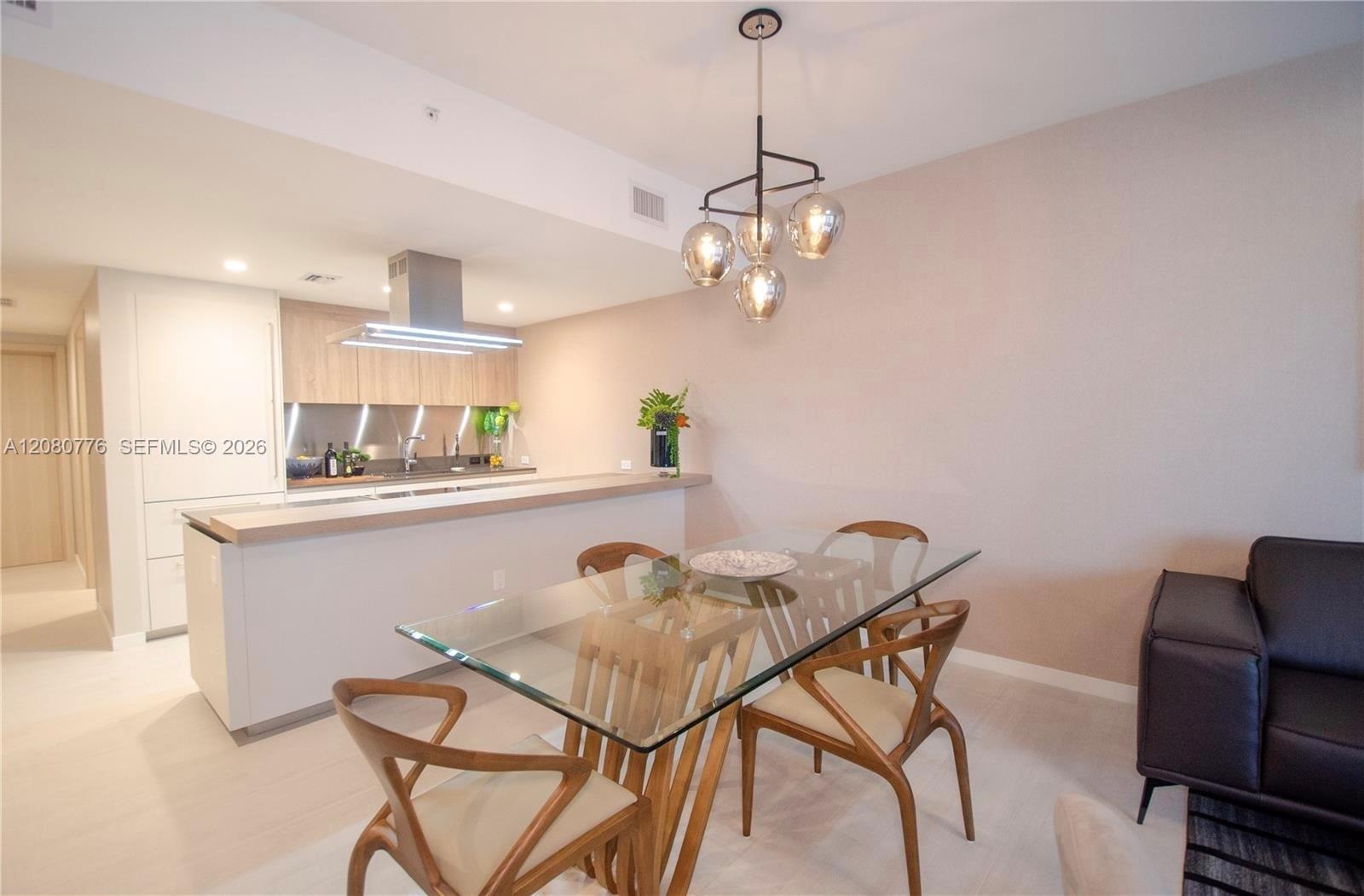 1000 Brickell Plaza 4207 Property Photo 3