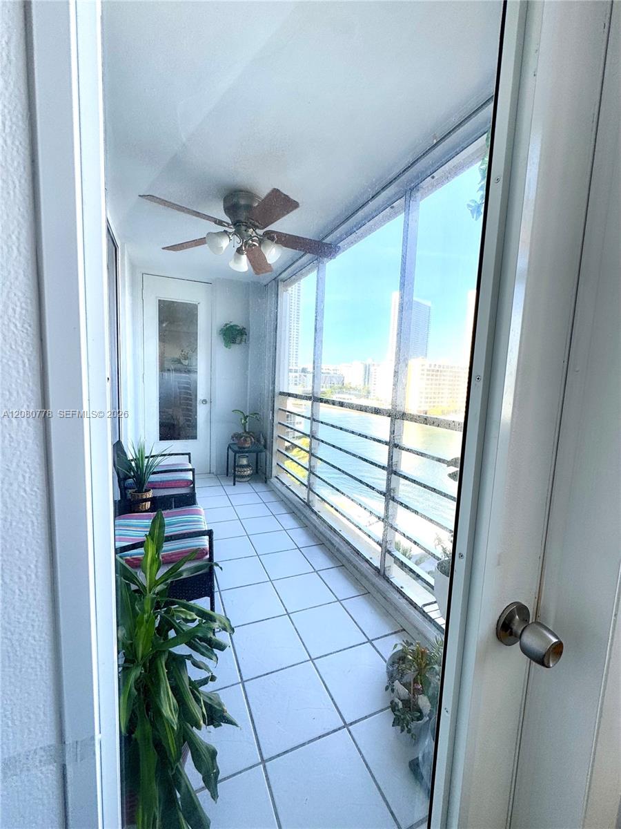100 Golden Isles Drive 806 Property Photo 43