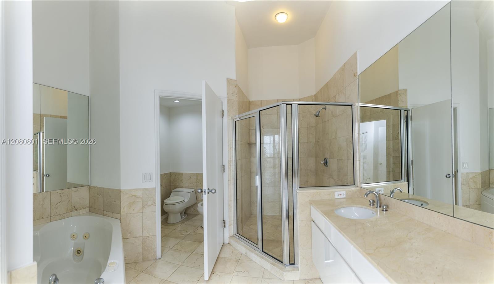 808 Brickell Key Drive 404 Property Photo 10