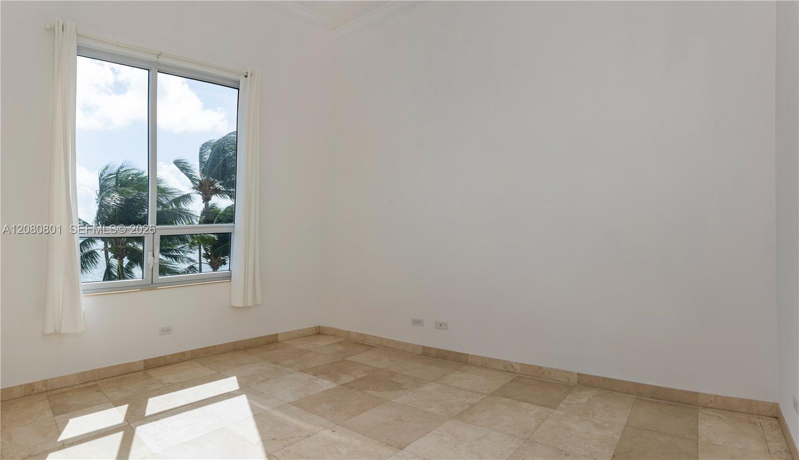 808 Brickell Key Drive 404 Property Photo 14