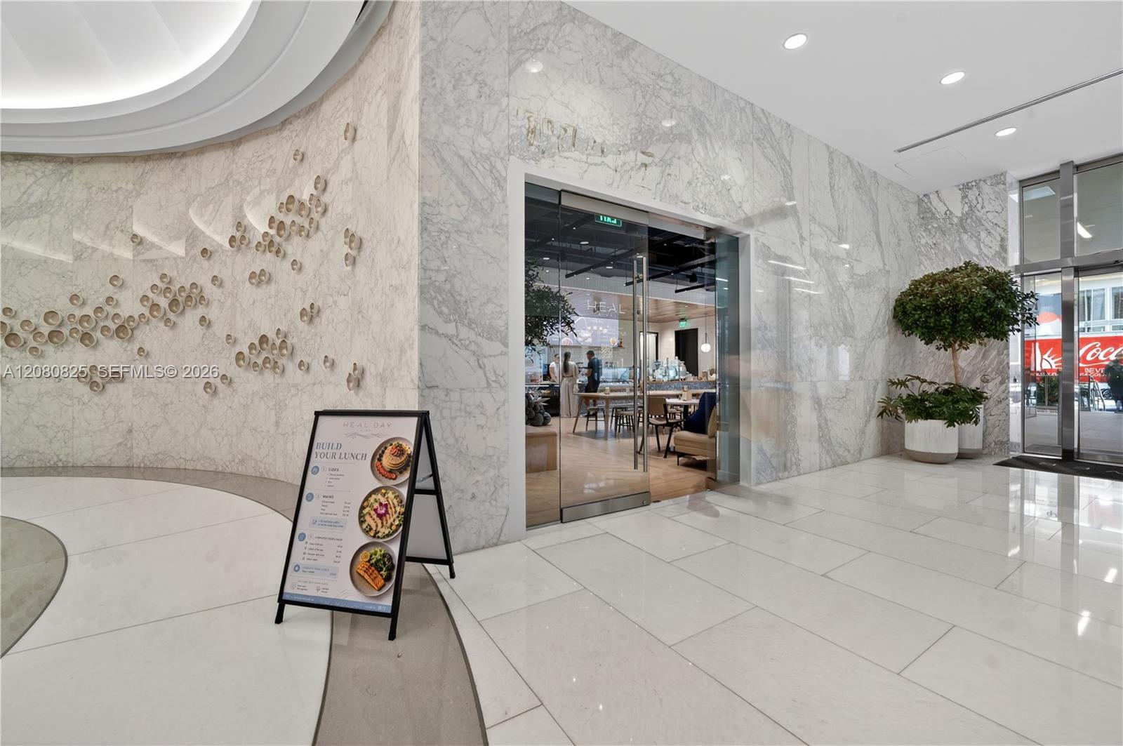 2 S Biscayne Boulevard Property Photo 11