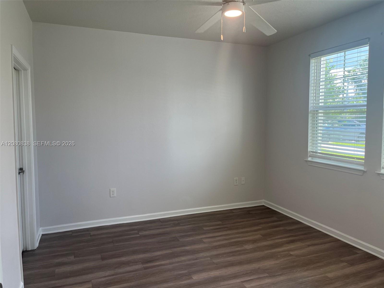 821 E Magnolia Drive 1113 Property Photo 14