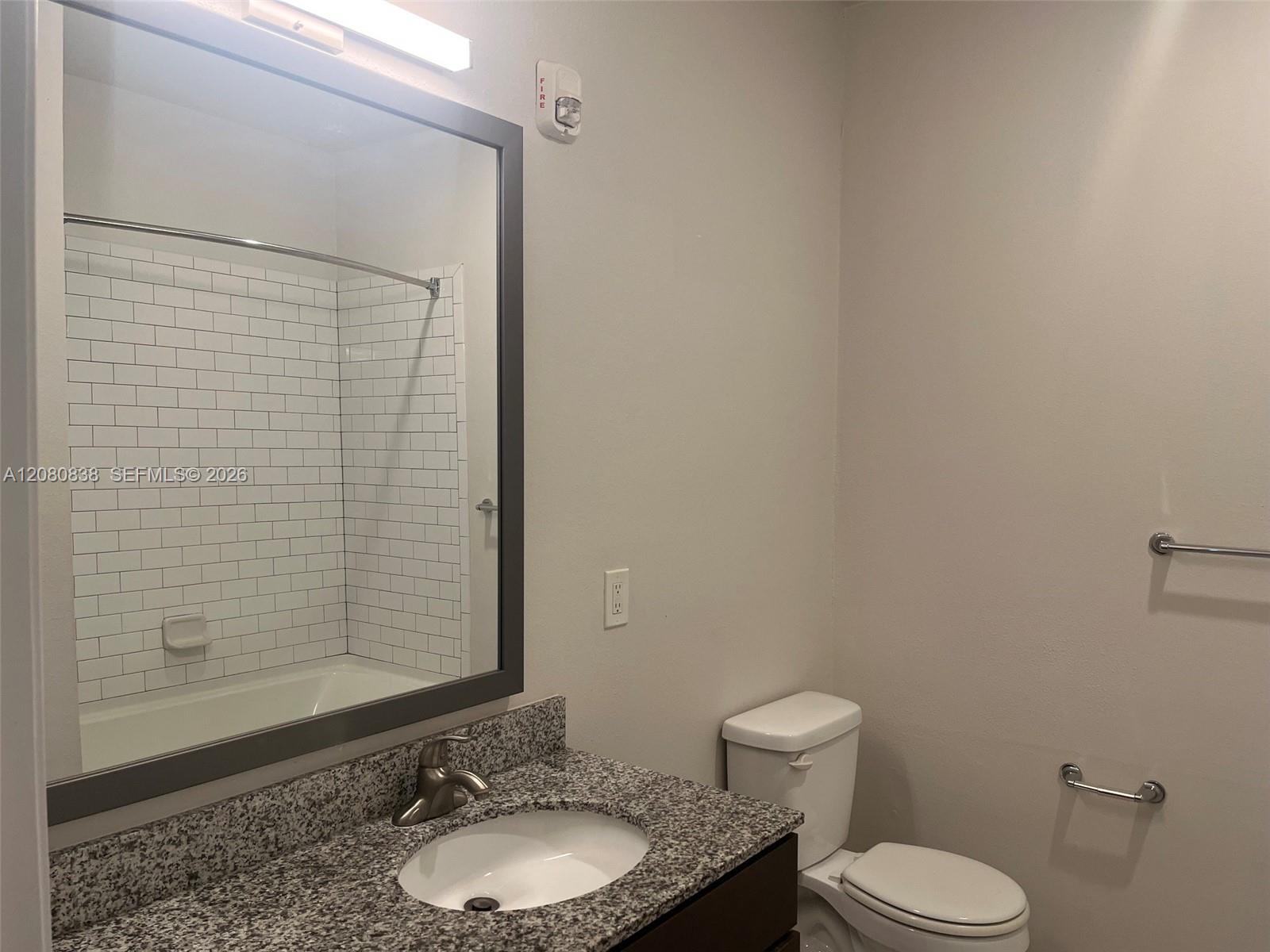 821 E Magnolia Drive 1113 Property Photo 16