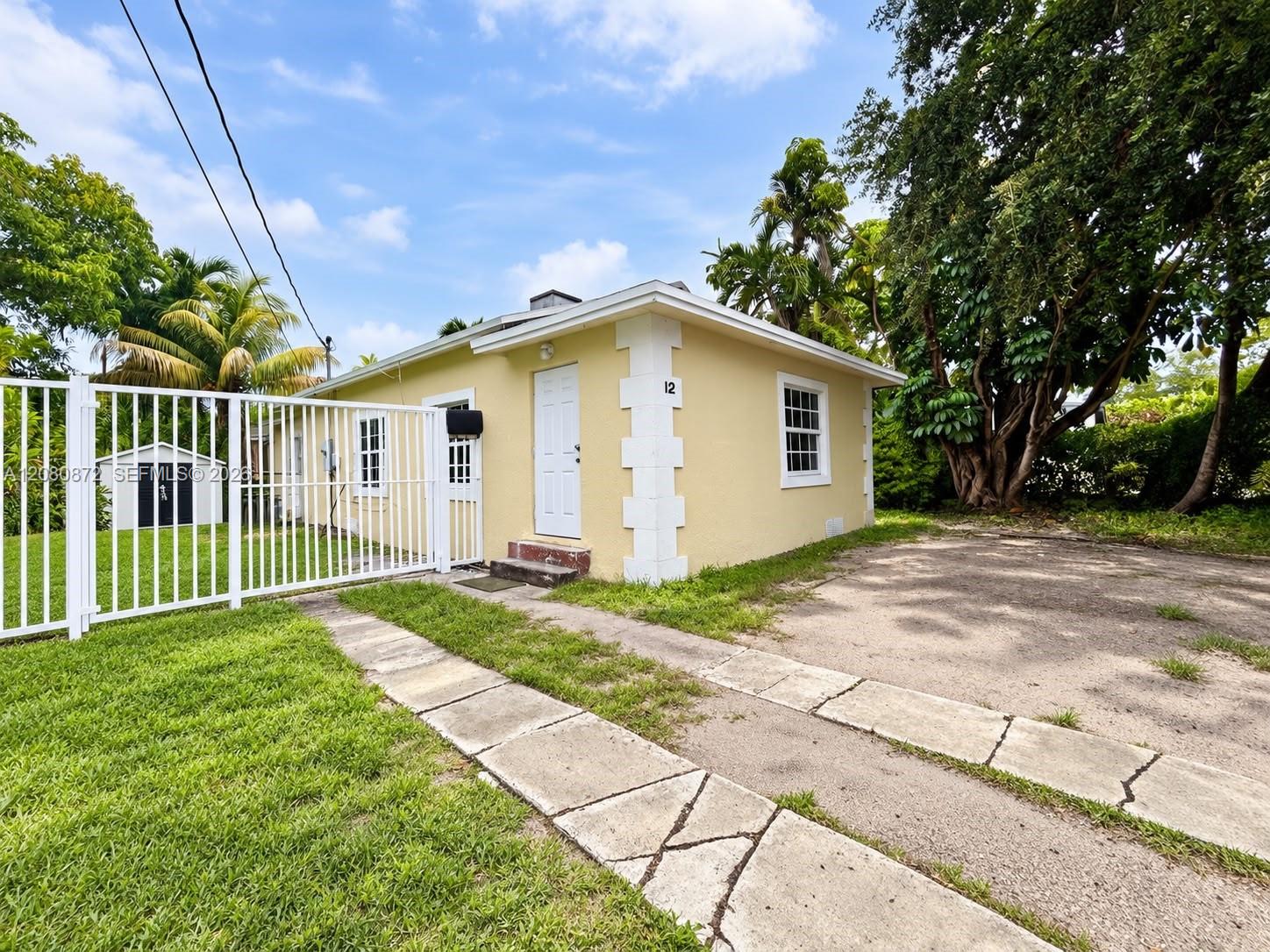 A12080872 Property Photo 1