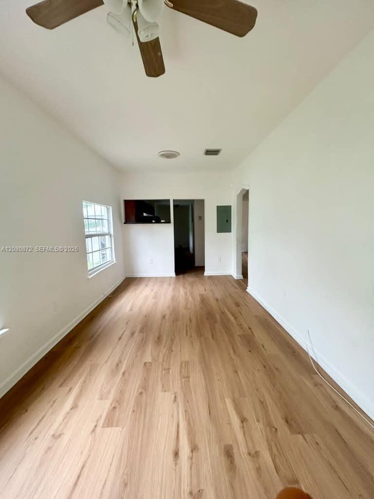 A12080872 Property Photo 4