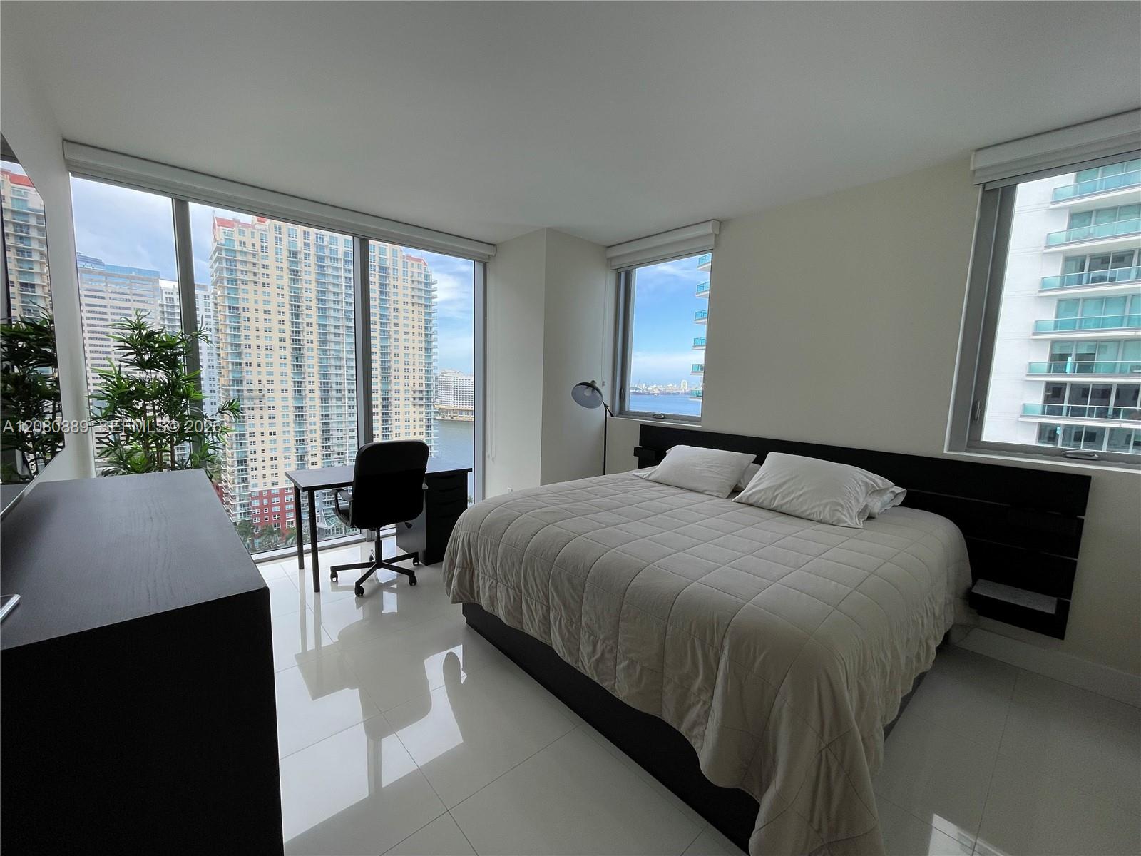 1300 Brickell Bay Drive 2010 Property Photo 13